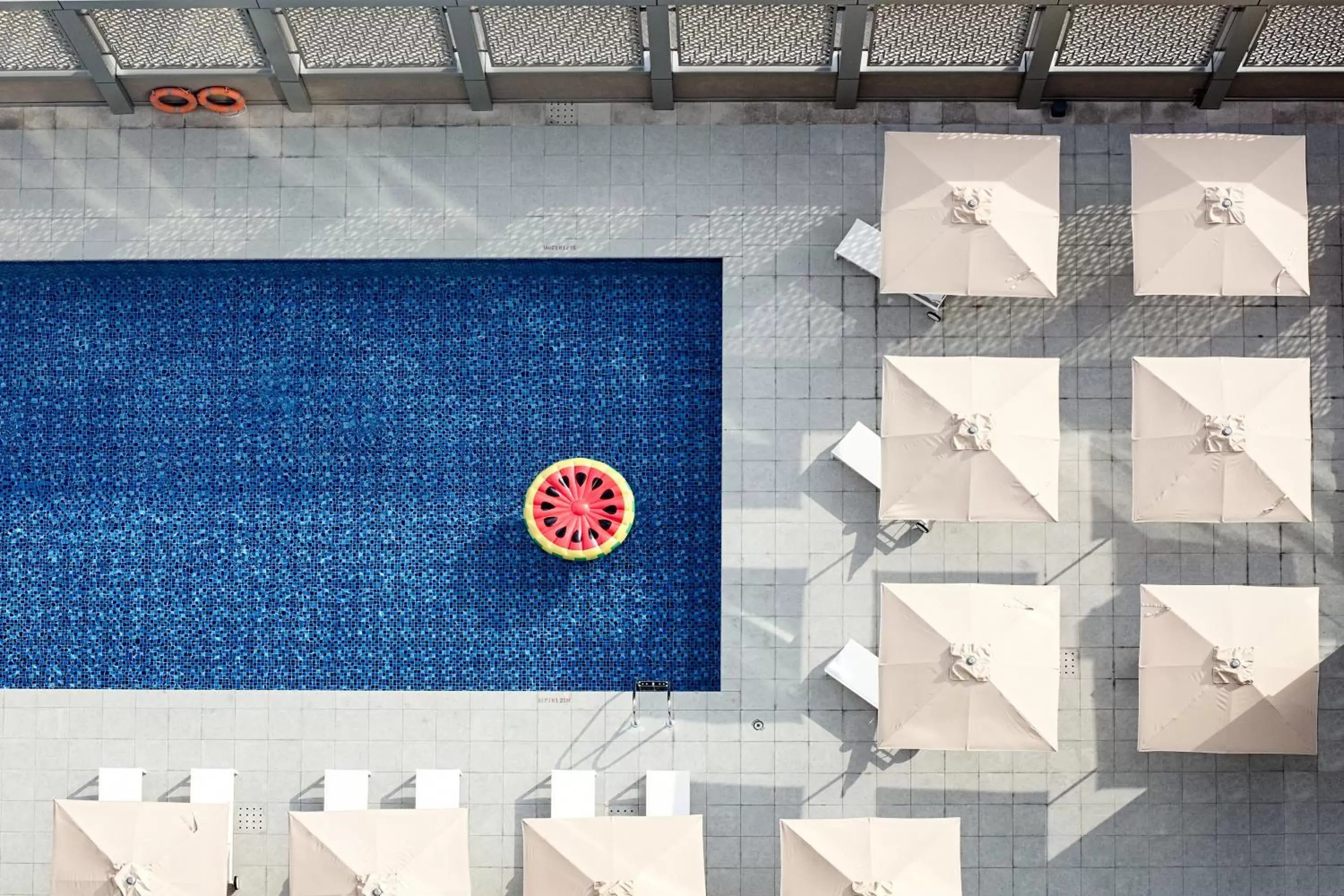 Swimming Pool in Rove Dubai Marina