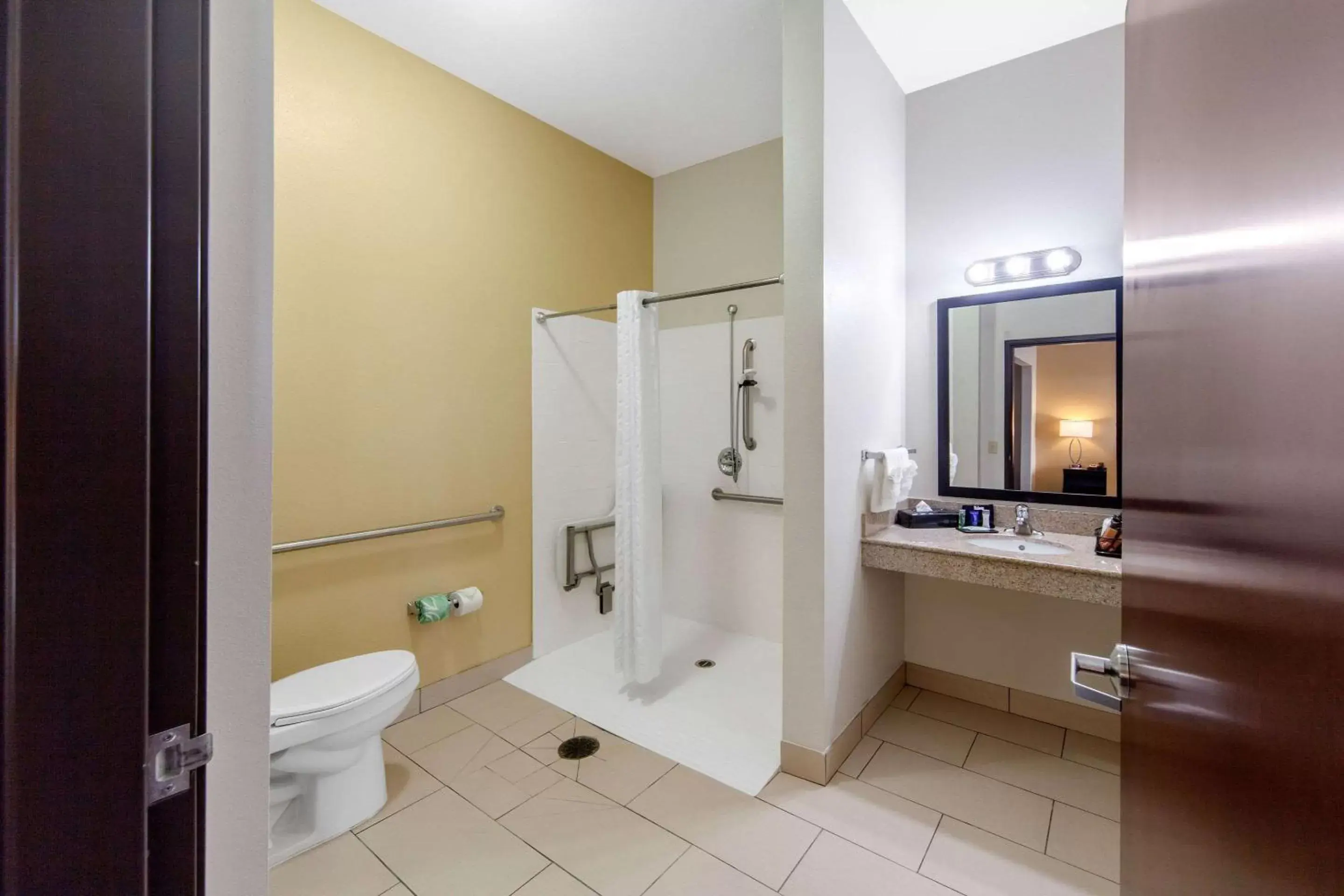 Bathroom in Sleep Inn & Suites Norman near University
