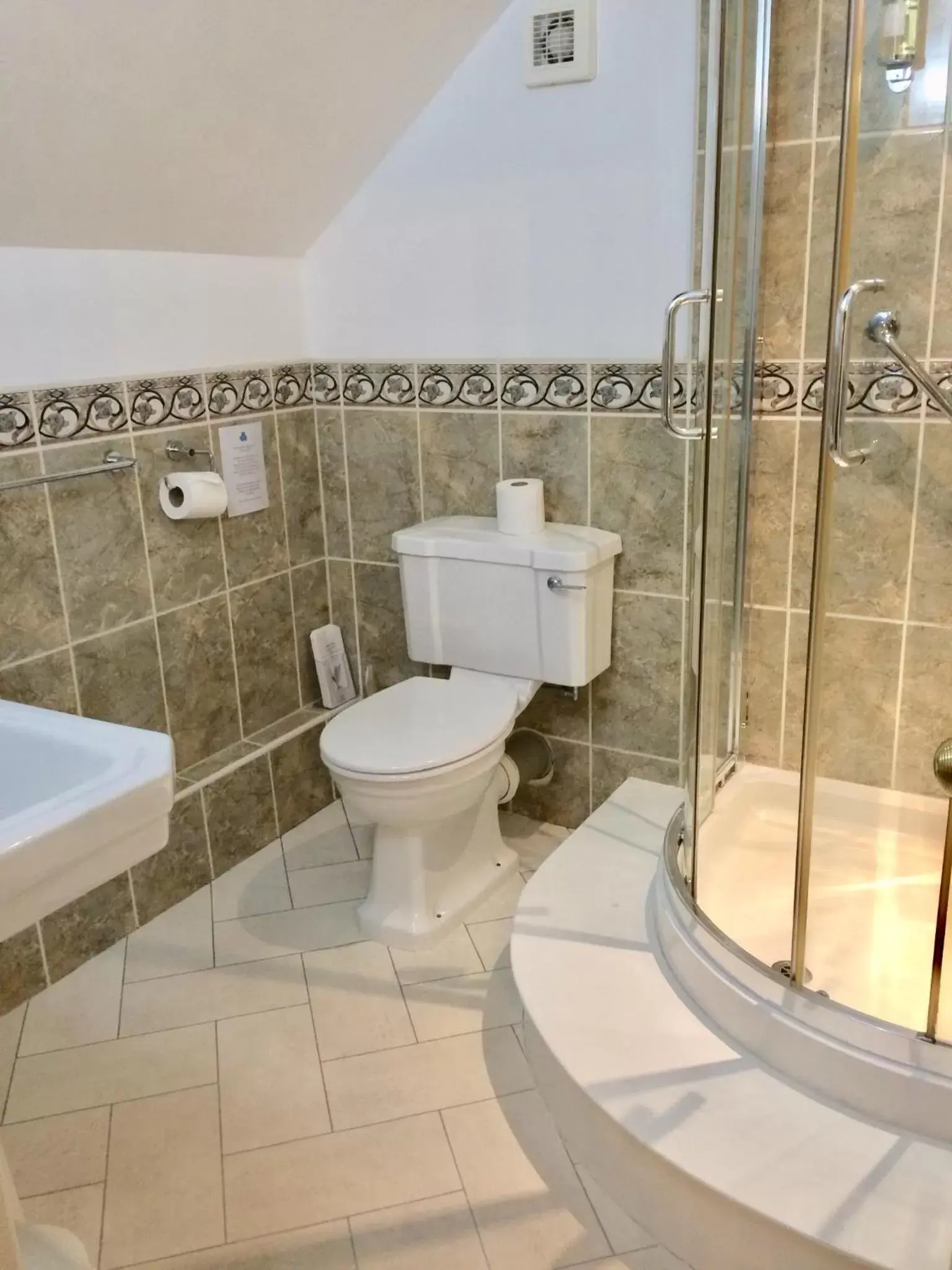 Bathroom in Storrs Gate House