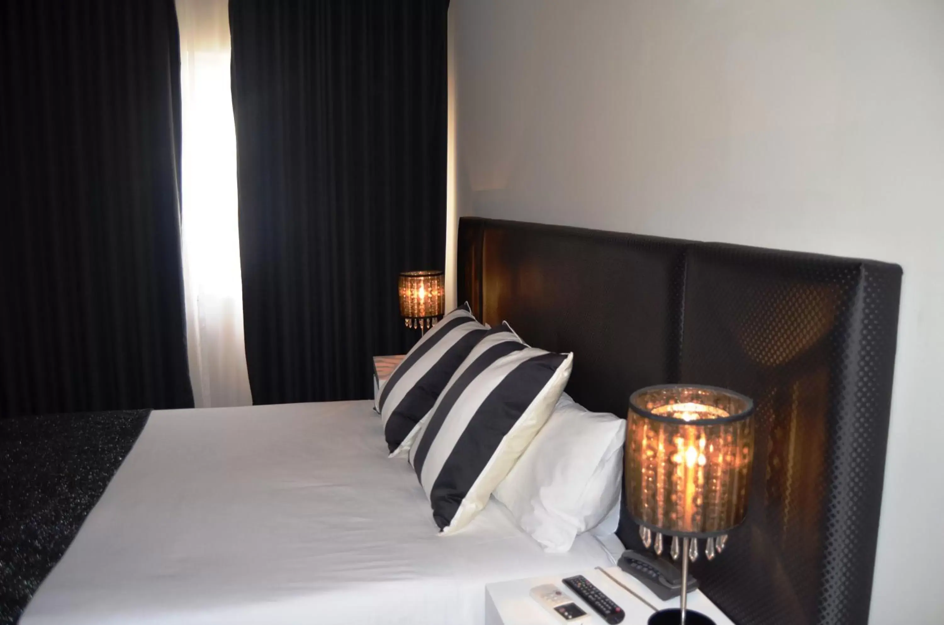 Bedroom, Bed in Hotel Torres Novas