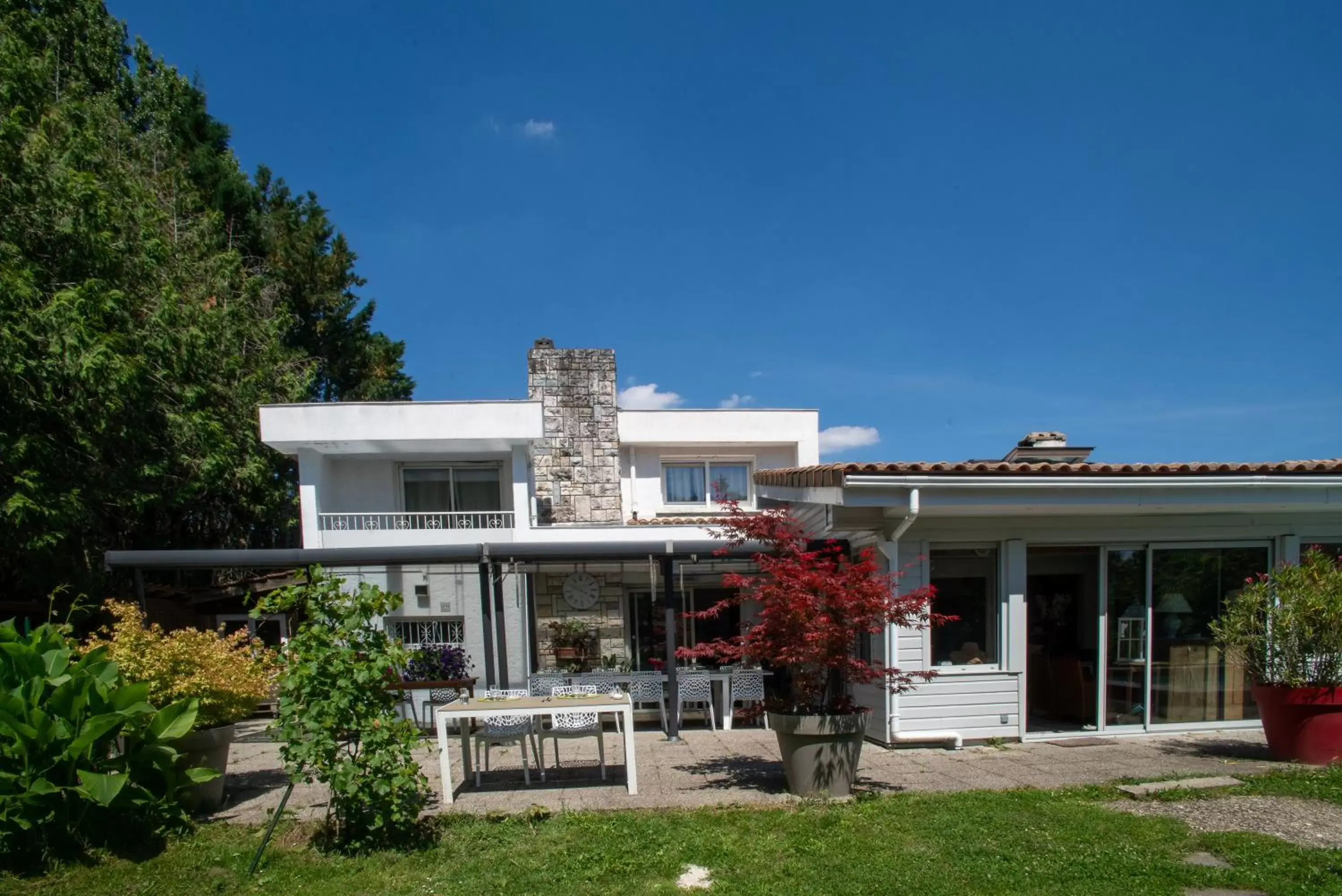 Breakfast, Property Building in Maison Lucilda