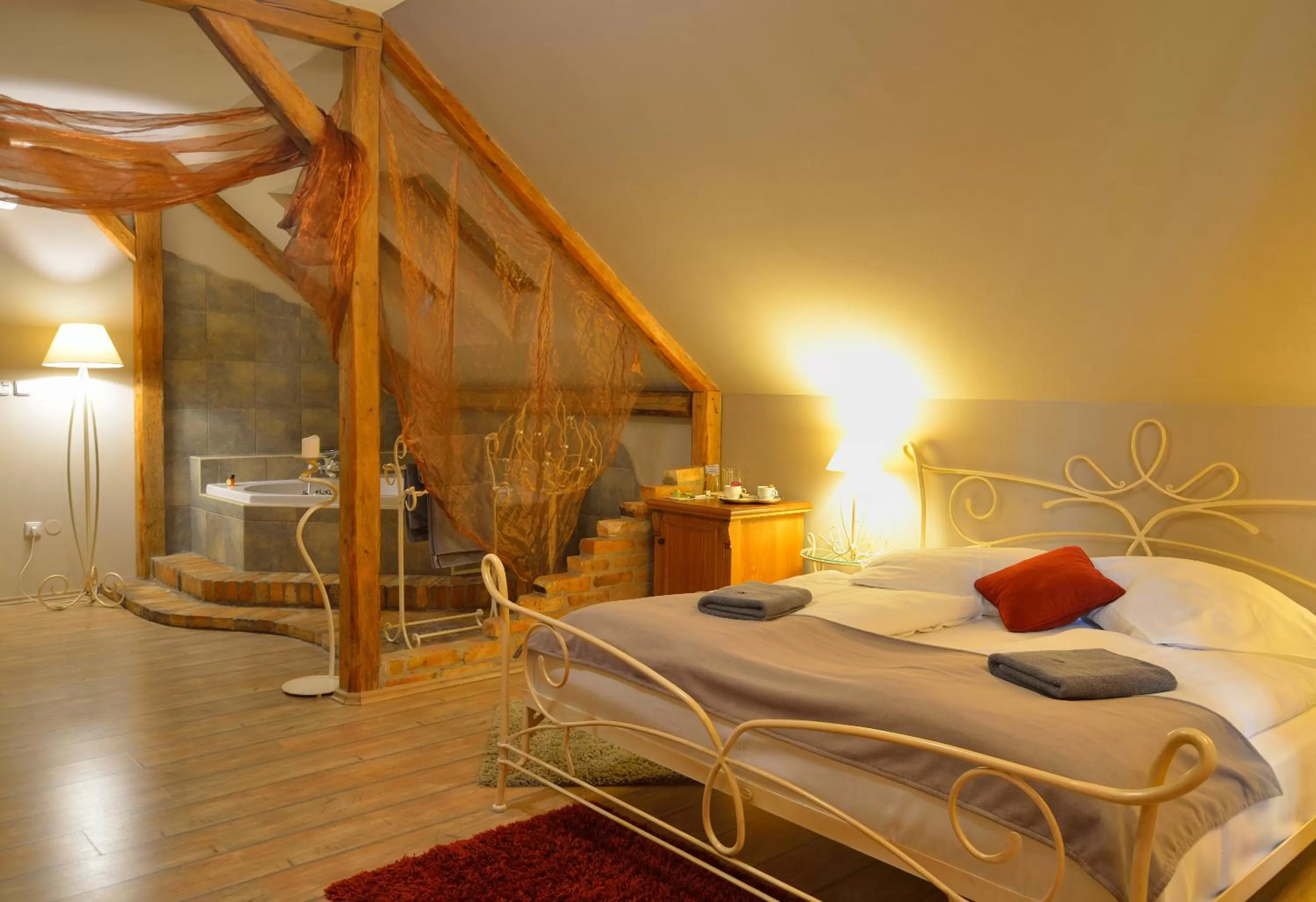 Bed in Hotel Via Ironia