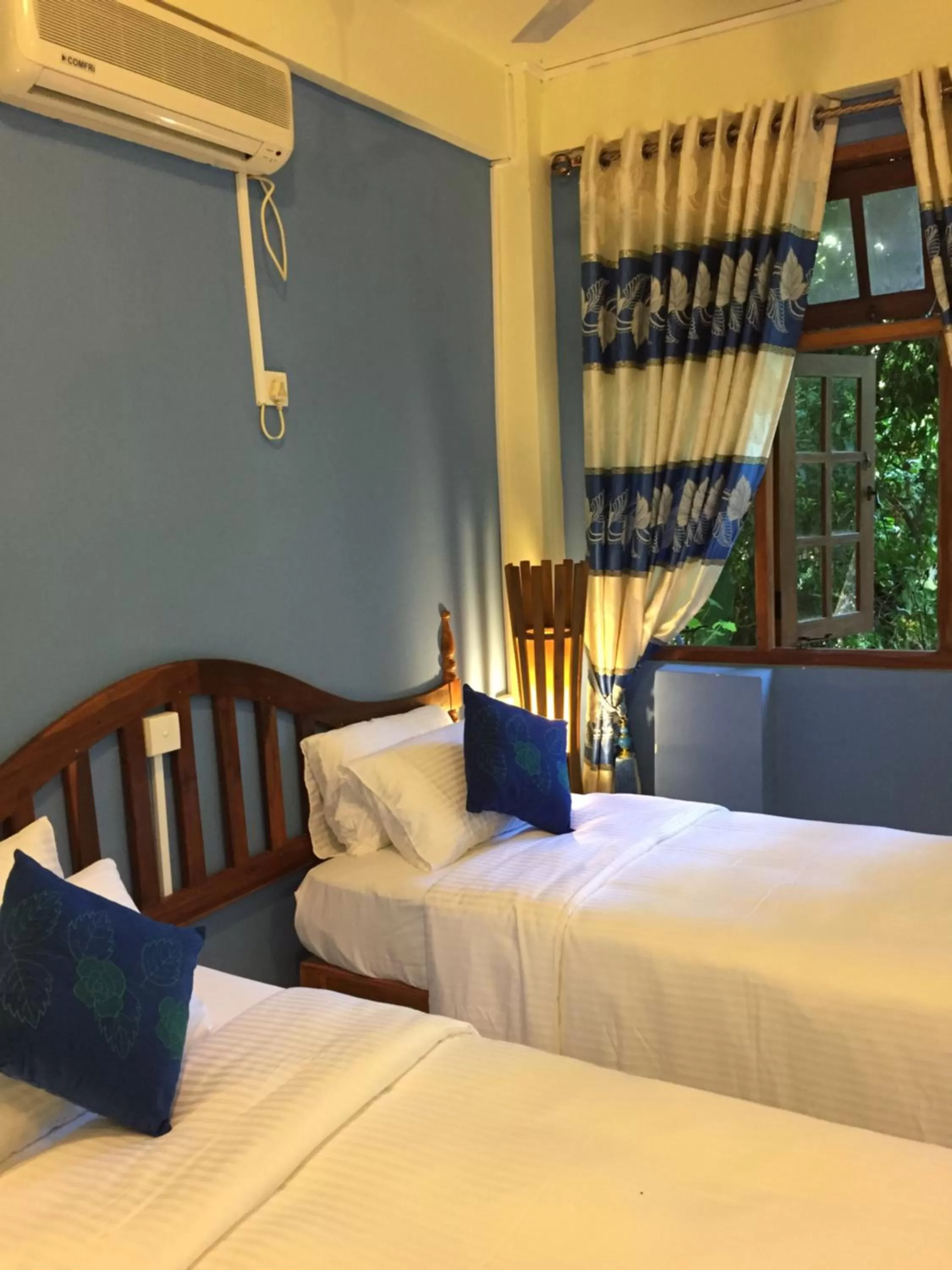 Photo of the whole room, Bed in Le leopard d 'argent