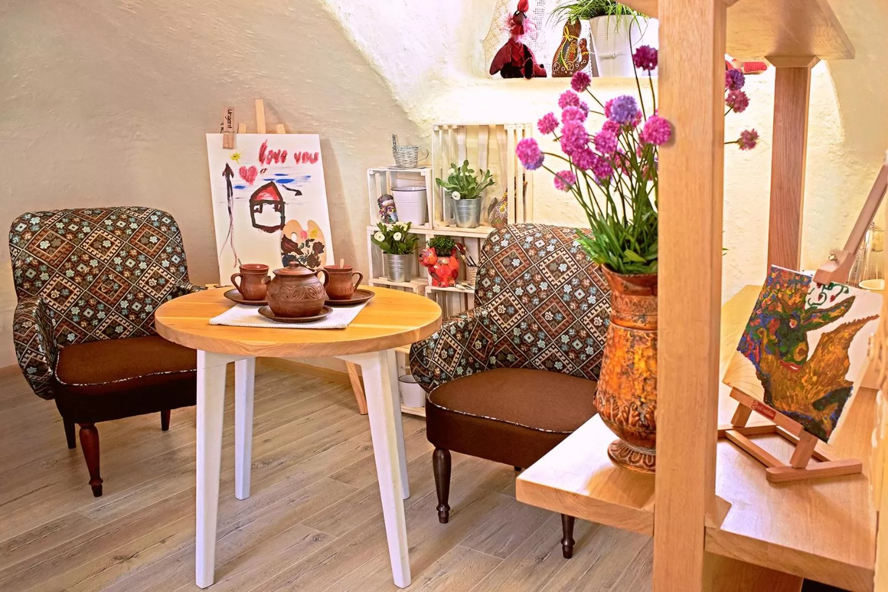 Seating area in MaNNa Boutique Hotel