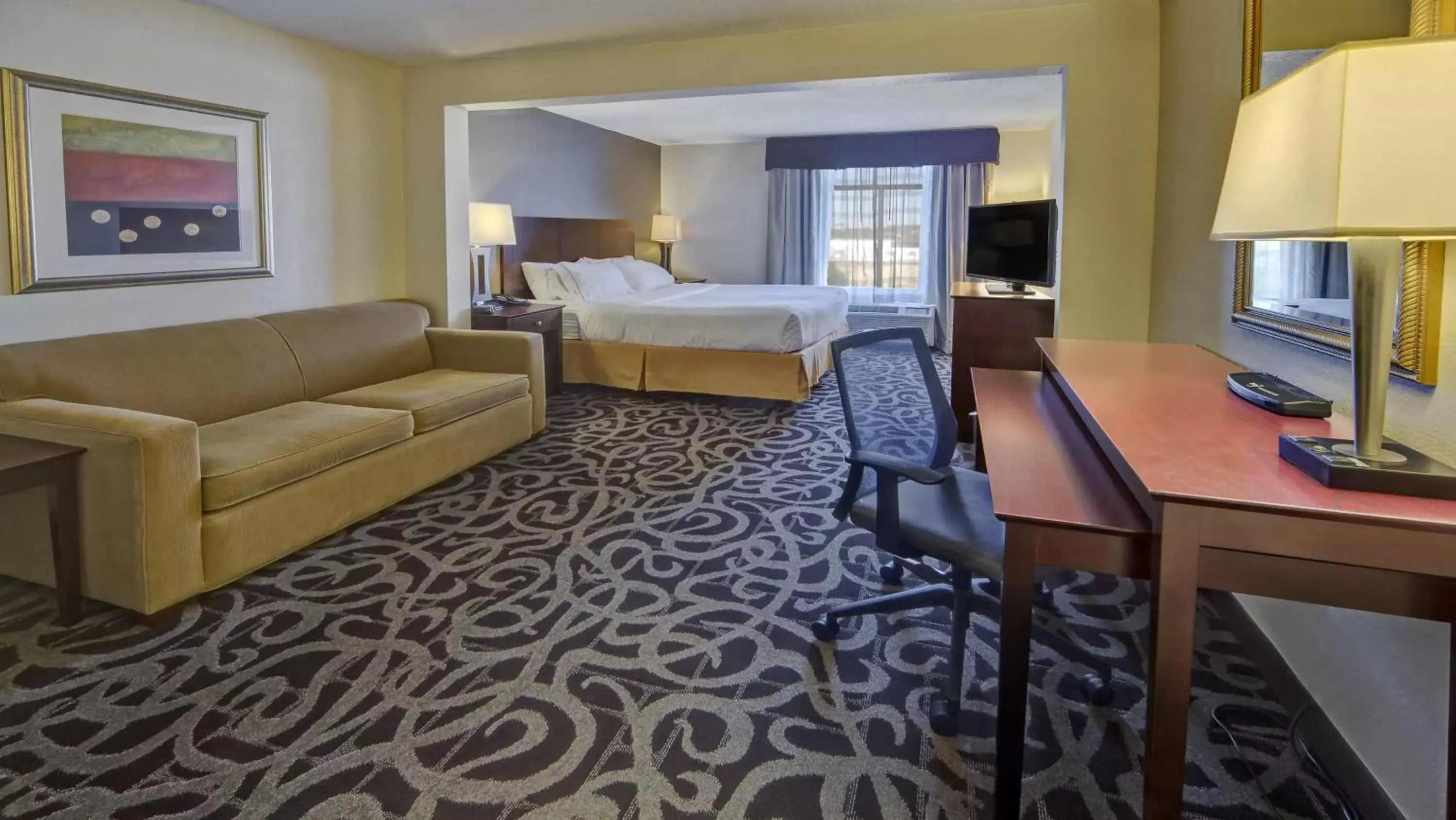 Photo of the whole room in Holiday Inn Express Murfreesboro Central, an IHG Hotel