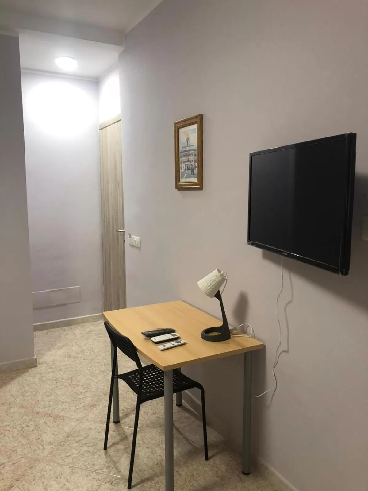 TV/Entertainment Center in B&B Antonella