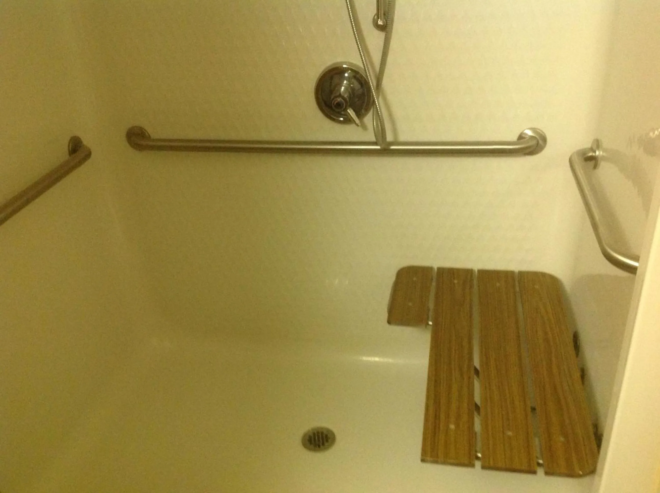 Bathroom in Grand View Inn & Suites