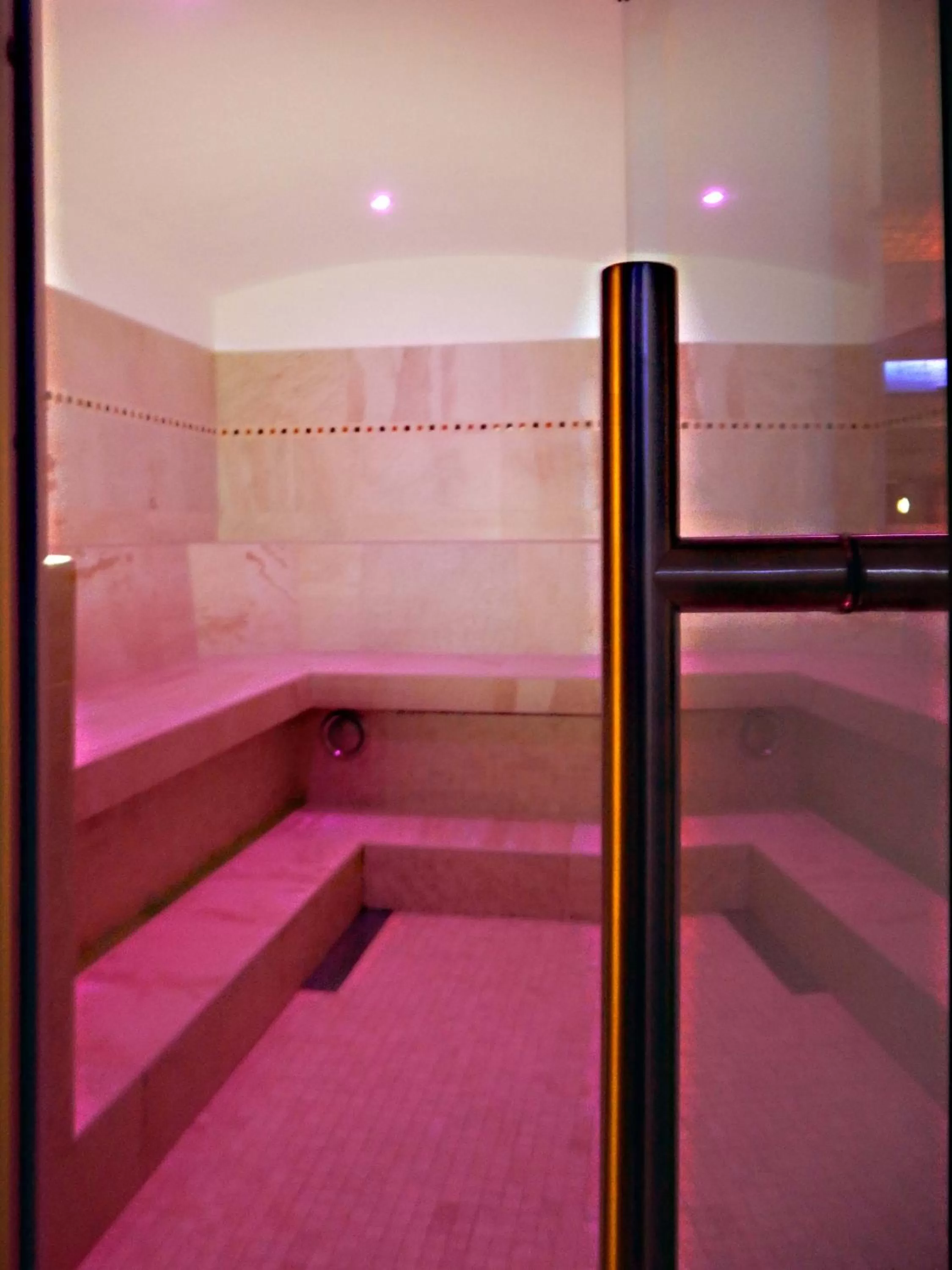 Spa and wellness centre/facilities, Bed in FORESTO - holiday apartments