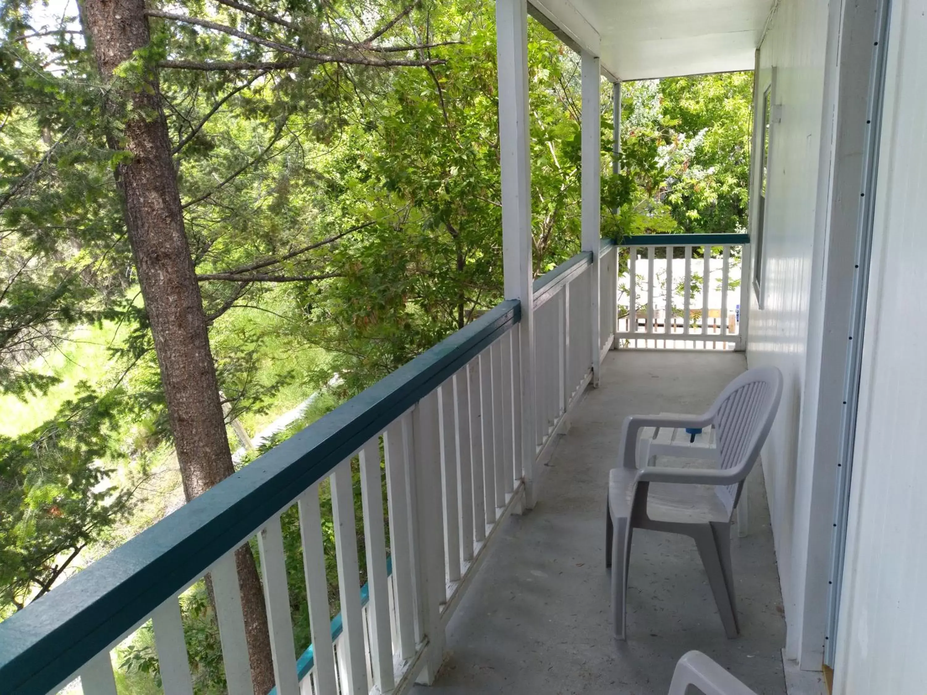 Balcony/Terrace in AppleTree Inn