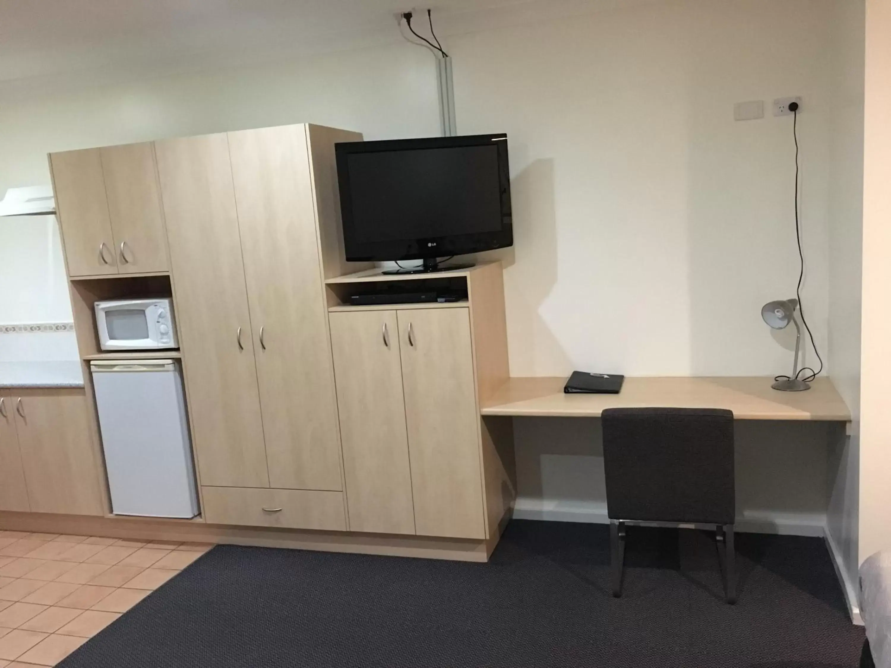 Lakeview Motor Inn Lakeview Motor Inn