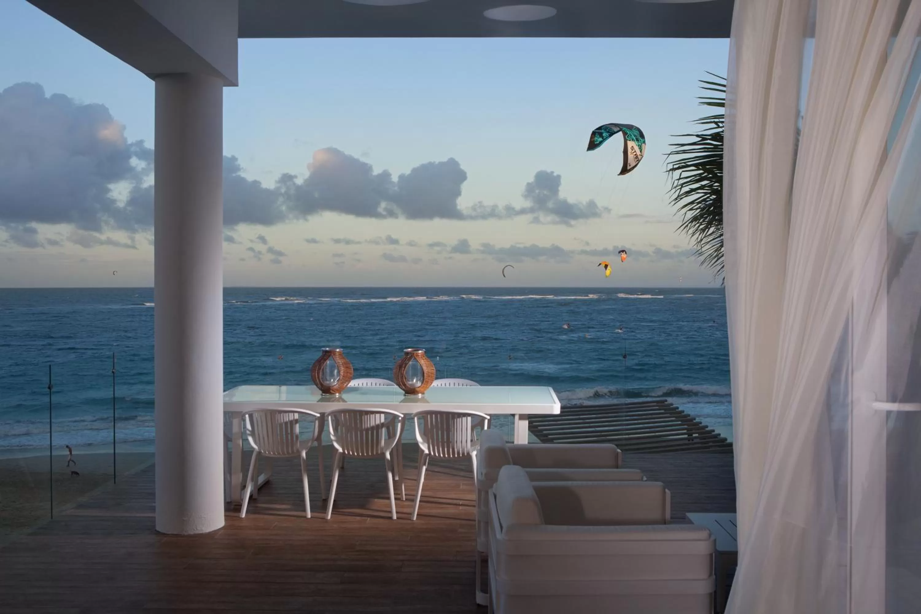 Balcony/Terrace in Ultravioleta Boutique Residences