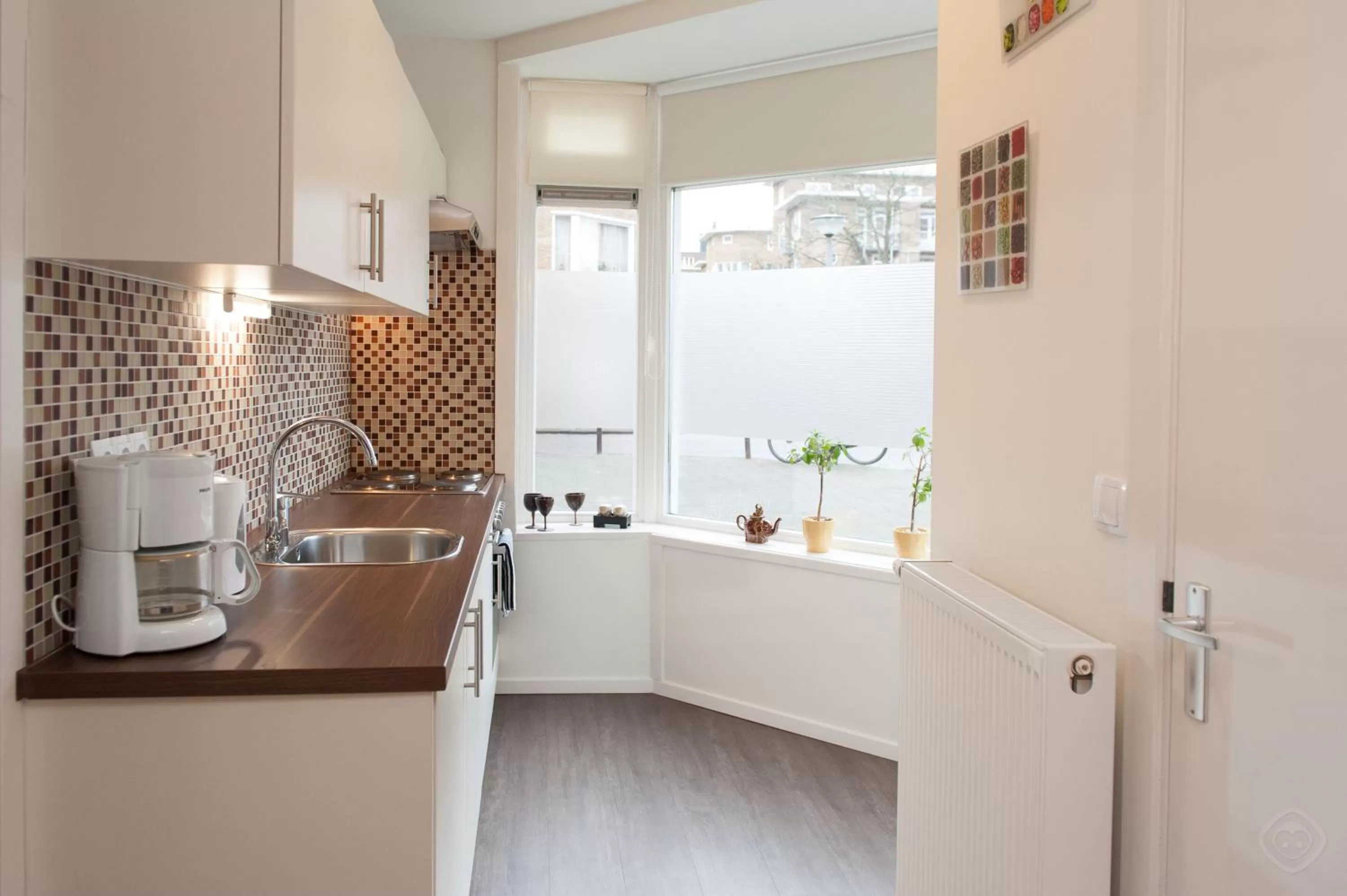 Coffee/tea facilities, Kitchen/Kitchenette in Bos en Lommer Hotel - Erasmus Park area