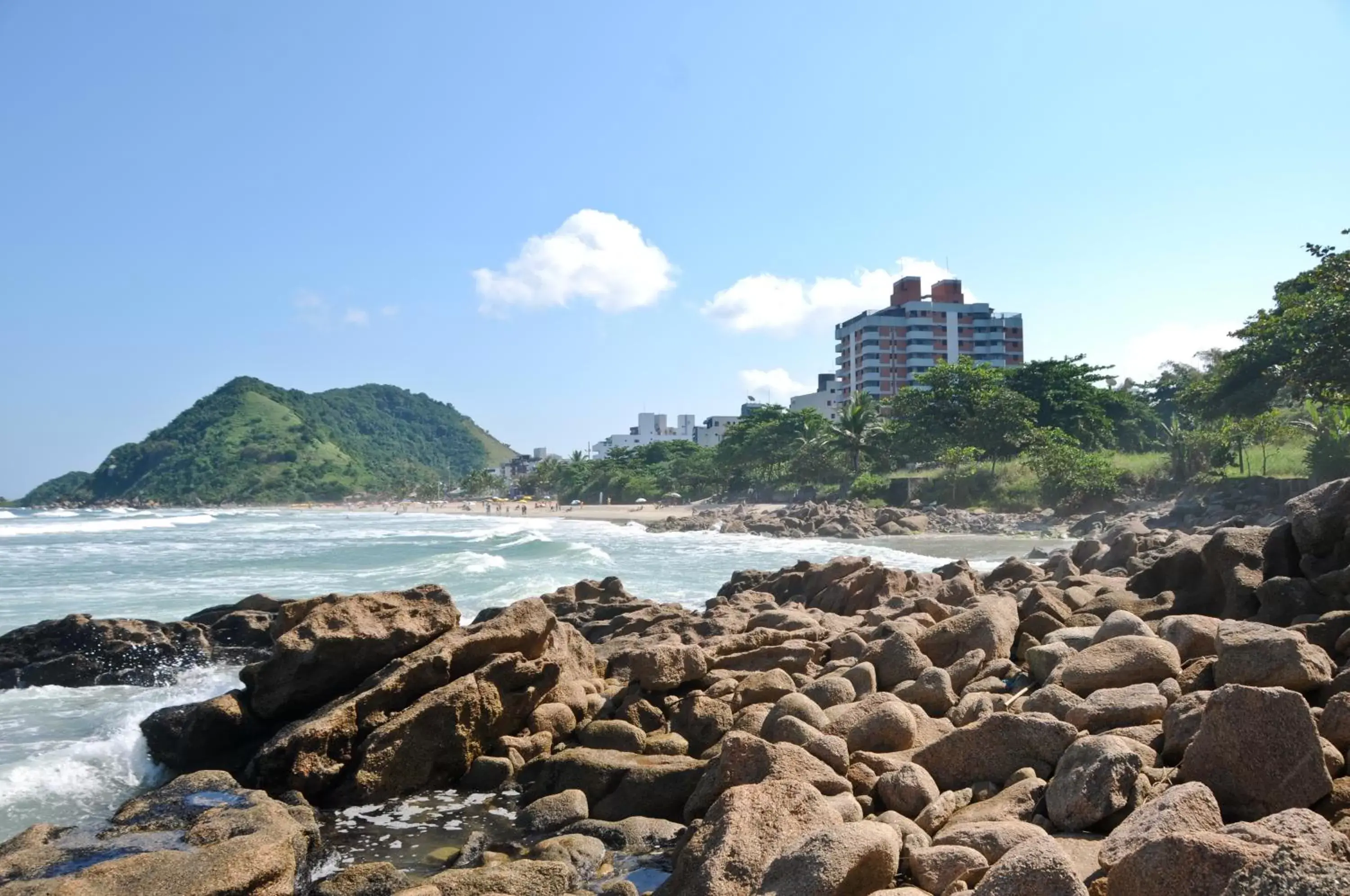 Area and facilities, Beach in Strand Hotel Guarujá Frente Mar