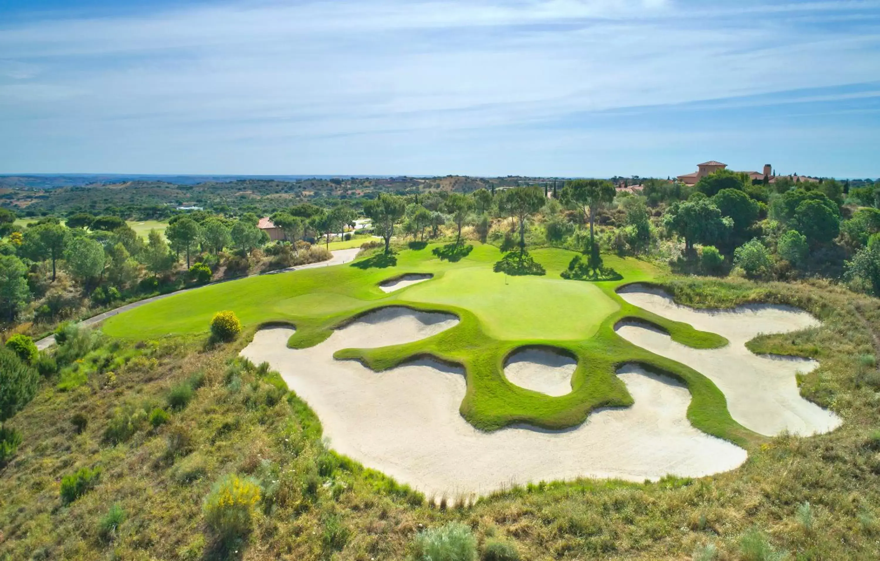 Golfcourse, Bird's-eye View in Monte Rei Golf & Country Club