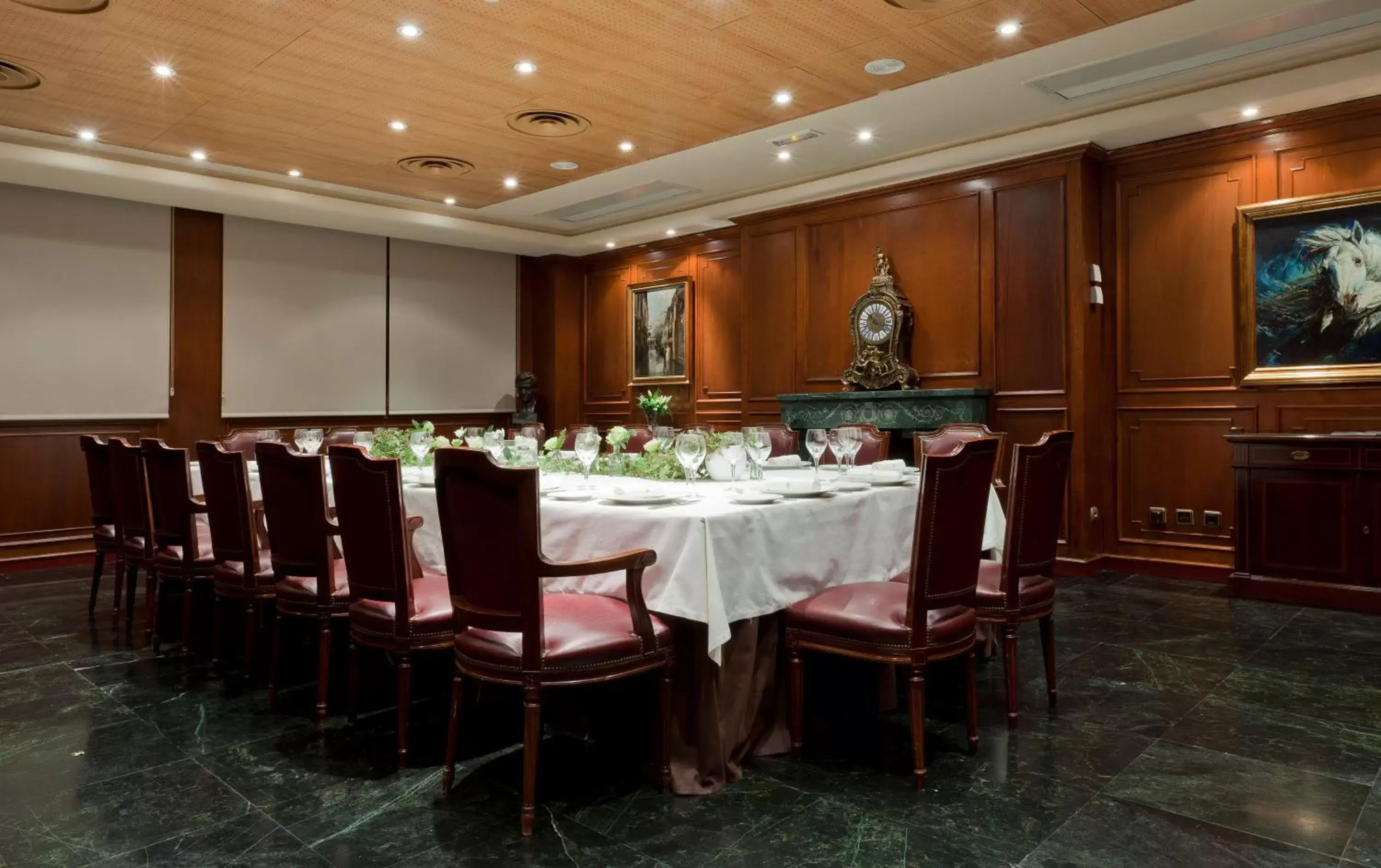 Meeting/conference room, Restaurant/Places to Eat in Agumar