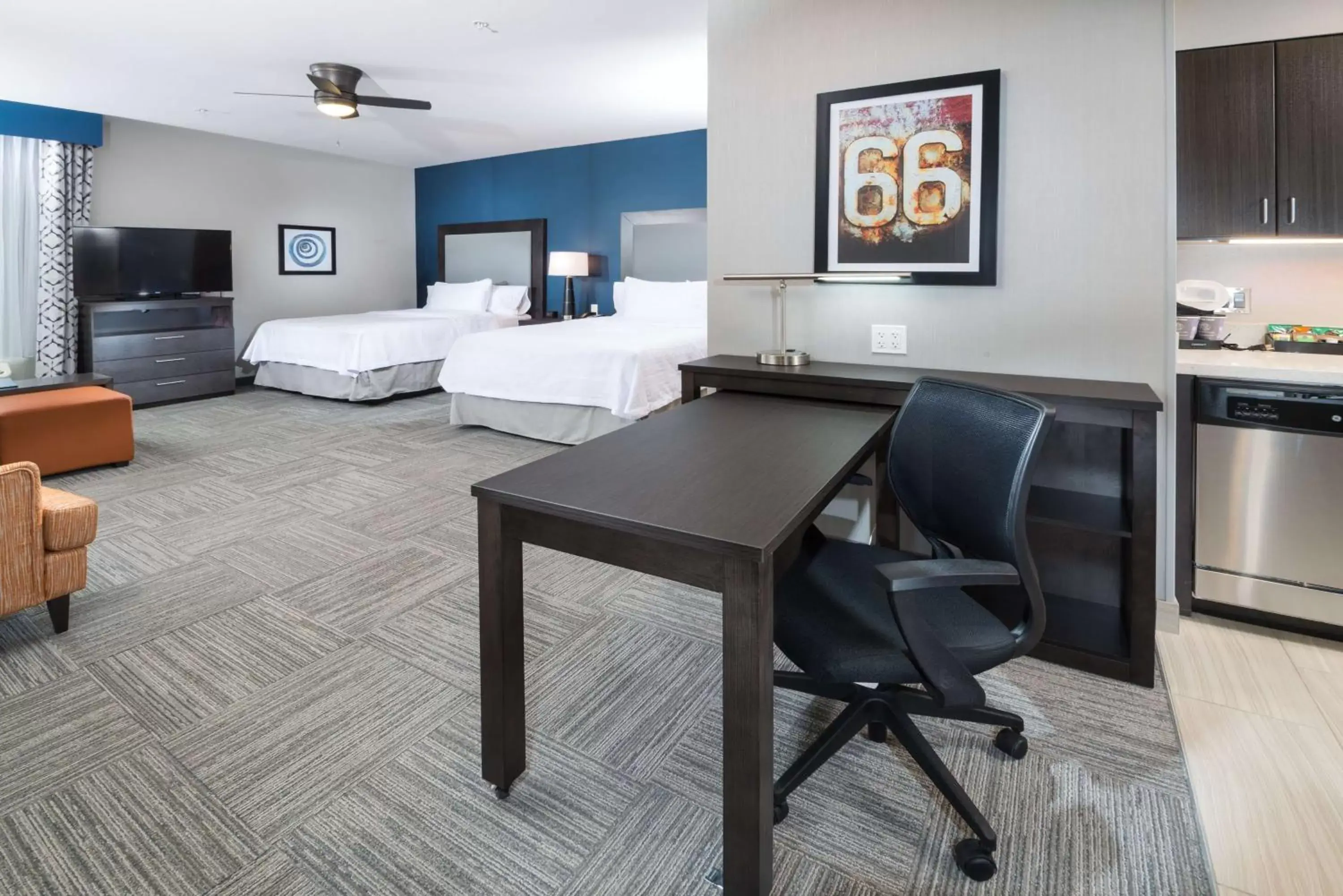 Bedroom in Homewood Suites By Hilton Tulsa Catoosa