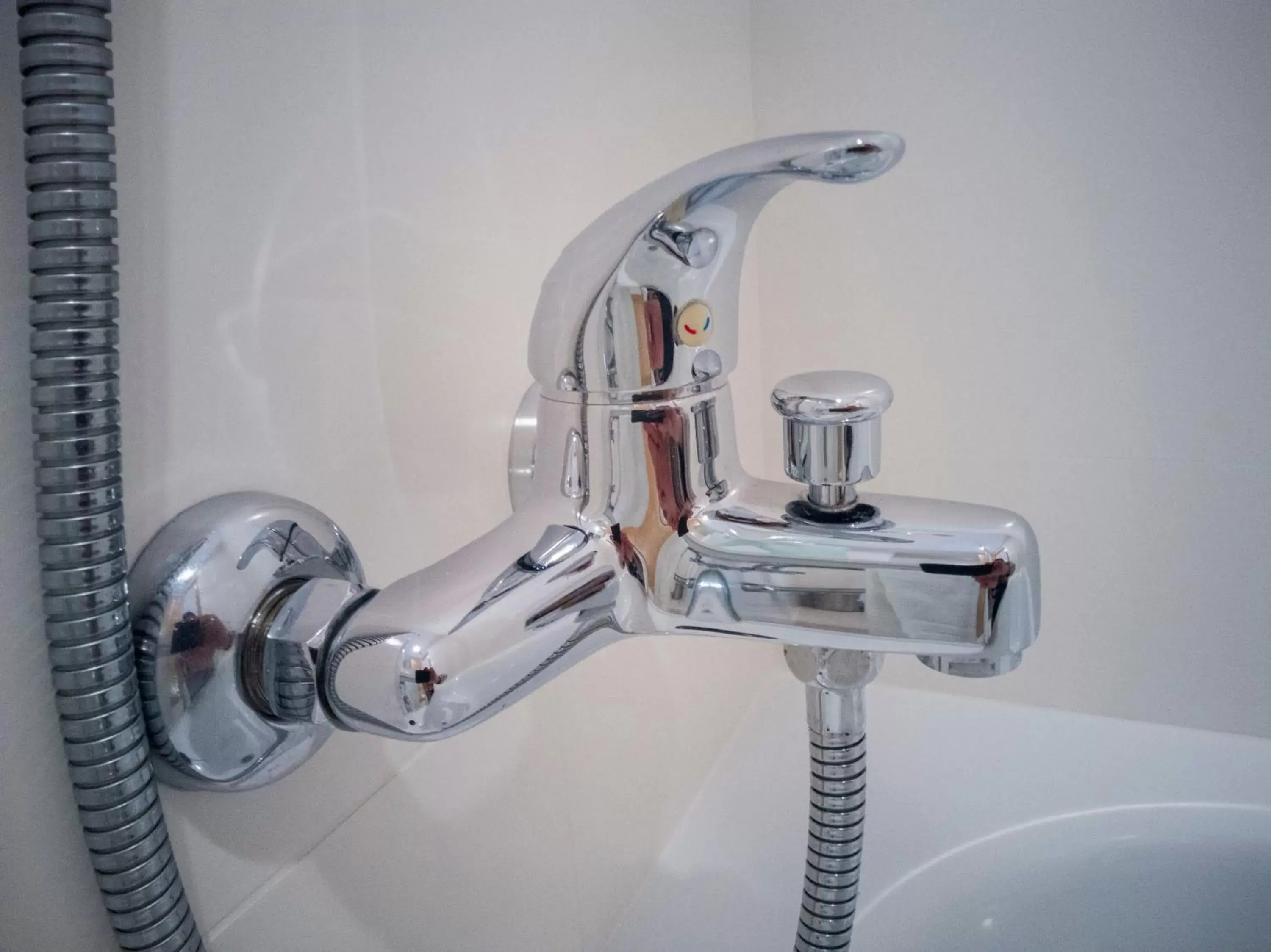 Decorative detail, Bathroom in Hotel Abadi