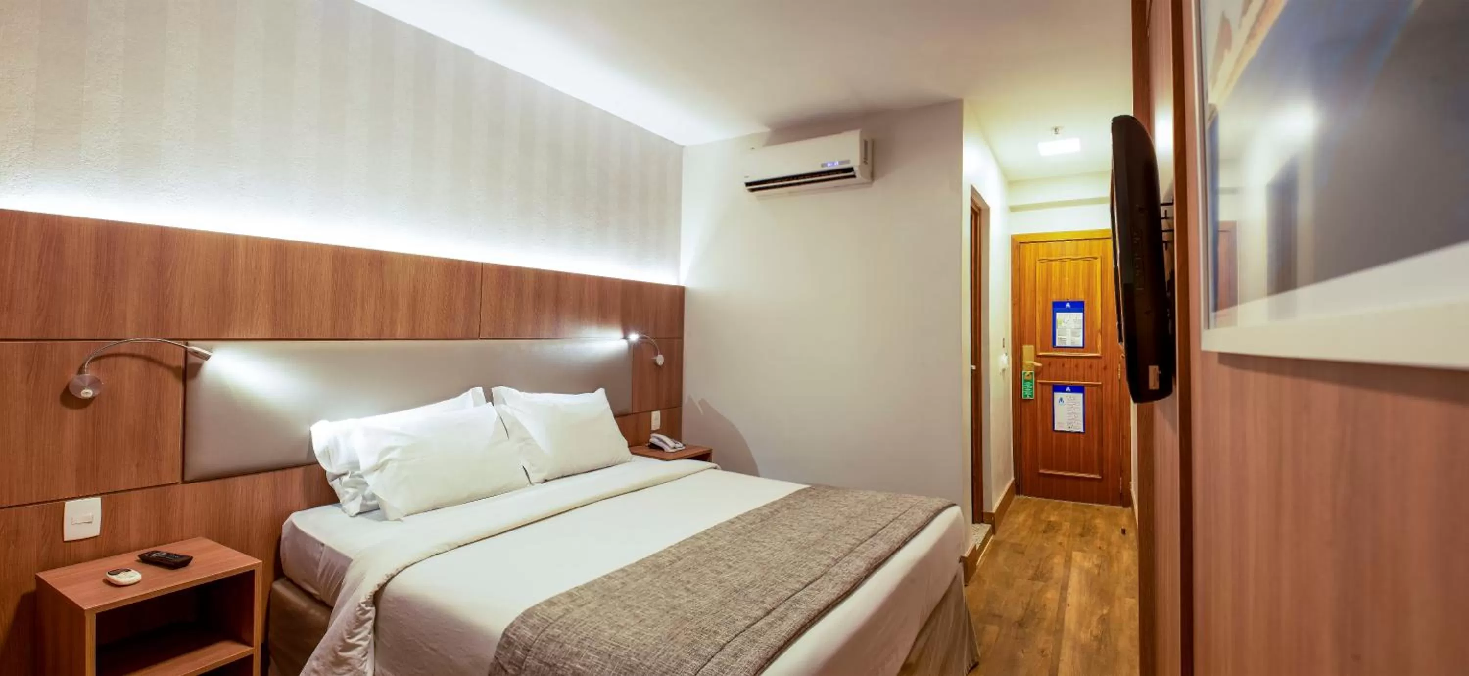 Bed in Hotel Astoria Copacabana