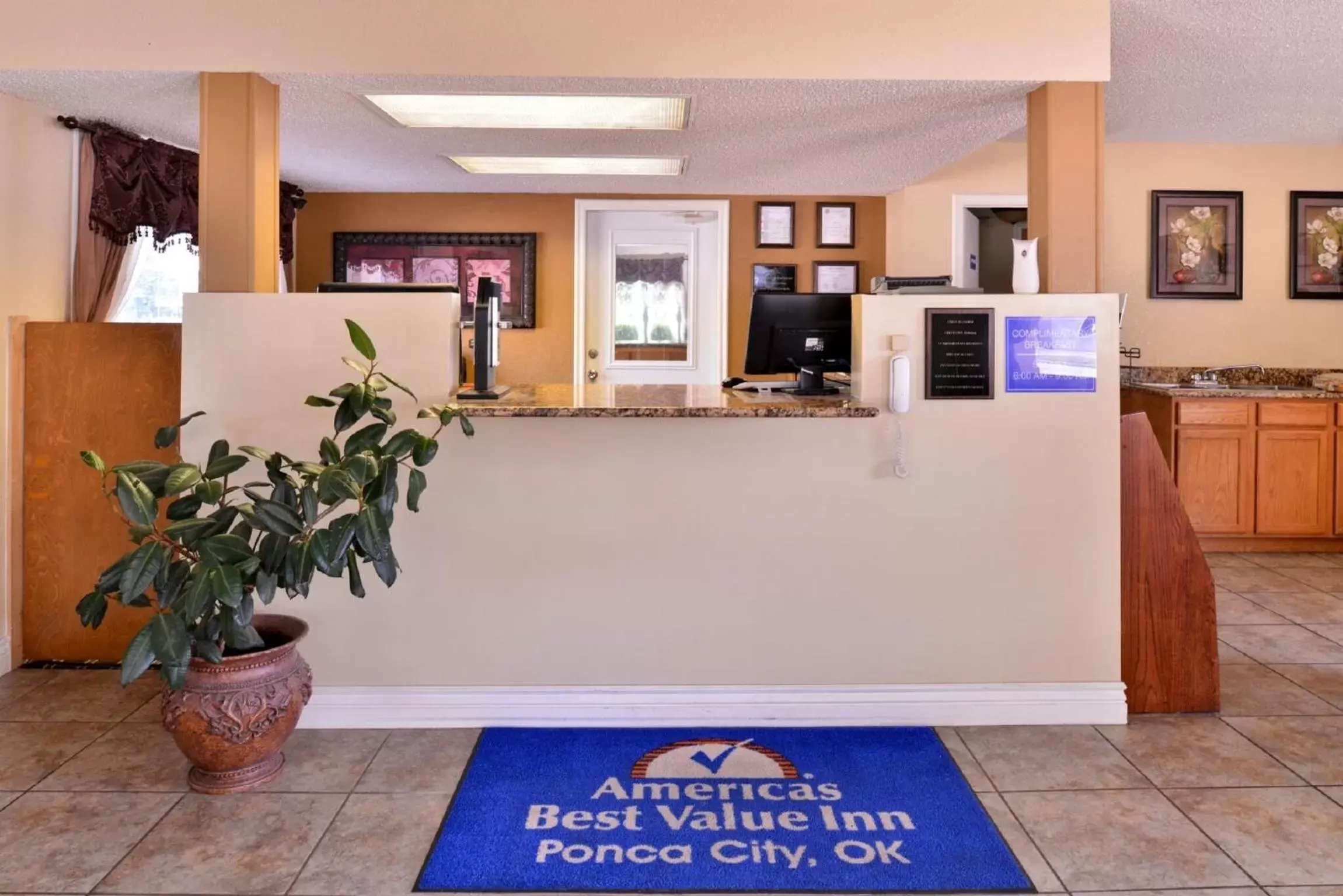 Lobby or reception, Lobby/Reception in Americas Best Value Inn Ponca City