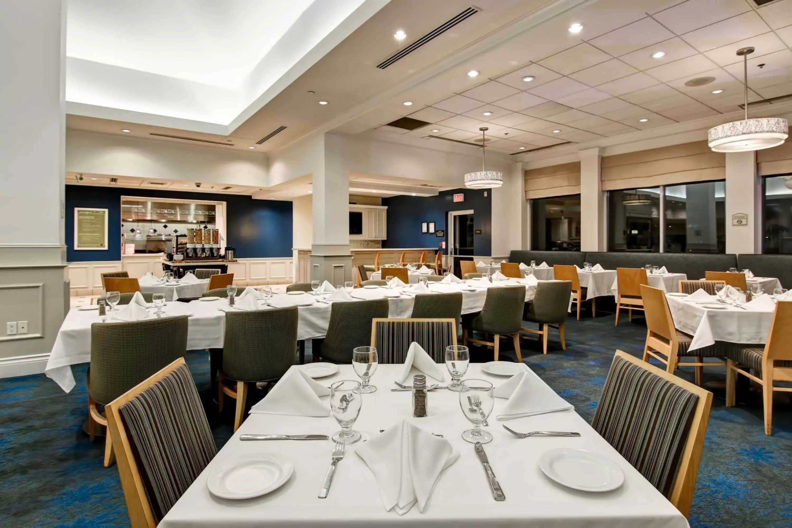 Restaurant/places to eat in Hilton Garden Inn Toronto/Mississauga Restaurant/places to eat in Hilton Garden Inn Toronto/Mississauga