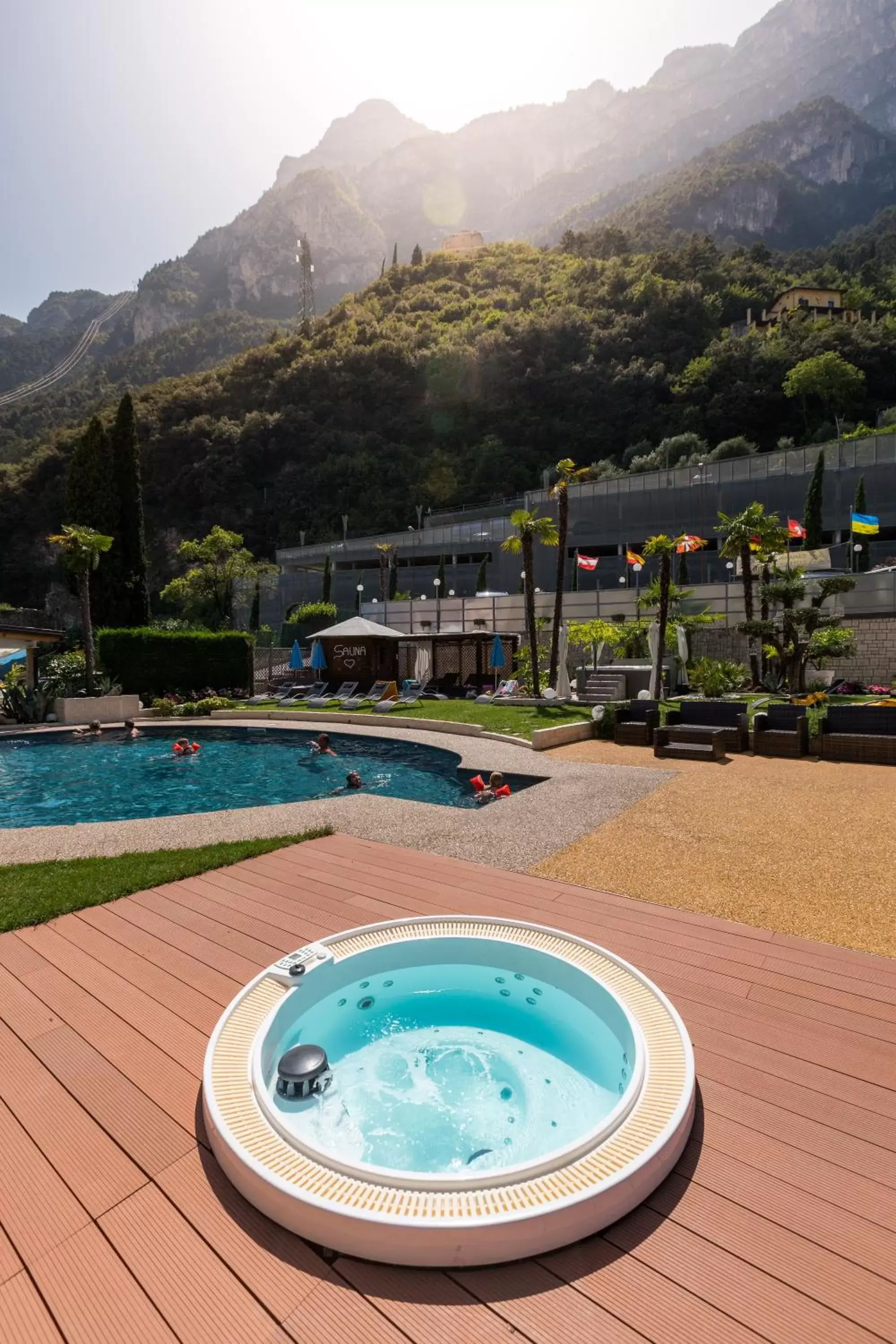 Swimming Pool in Hotel Canarino