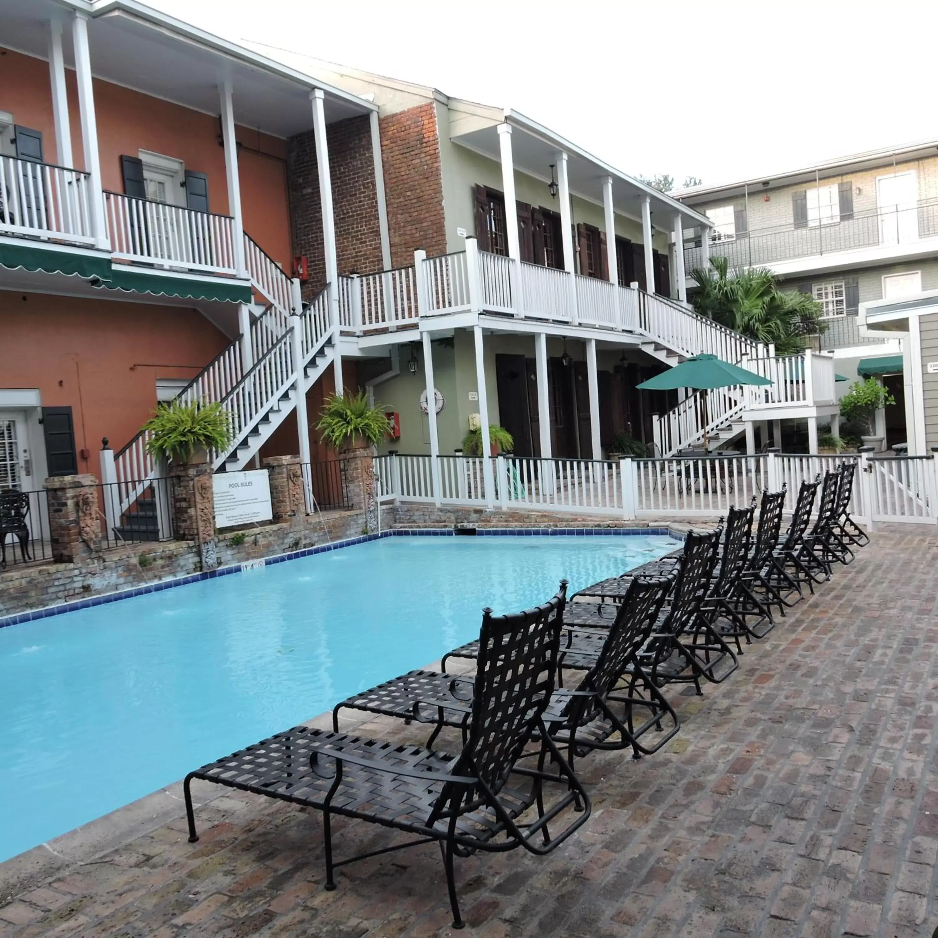 Swimming Pool in French Quarter Courtyard Hotel and Suites