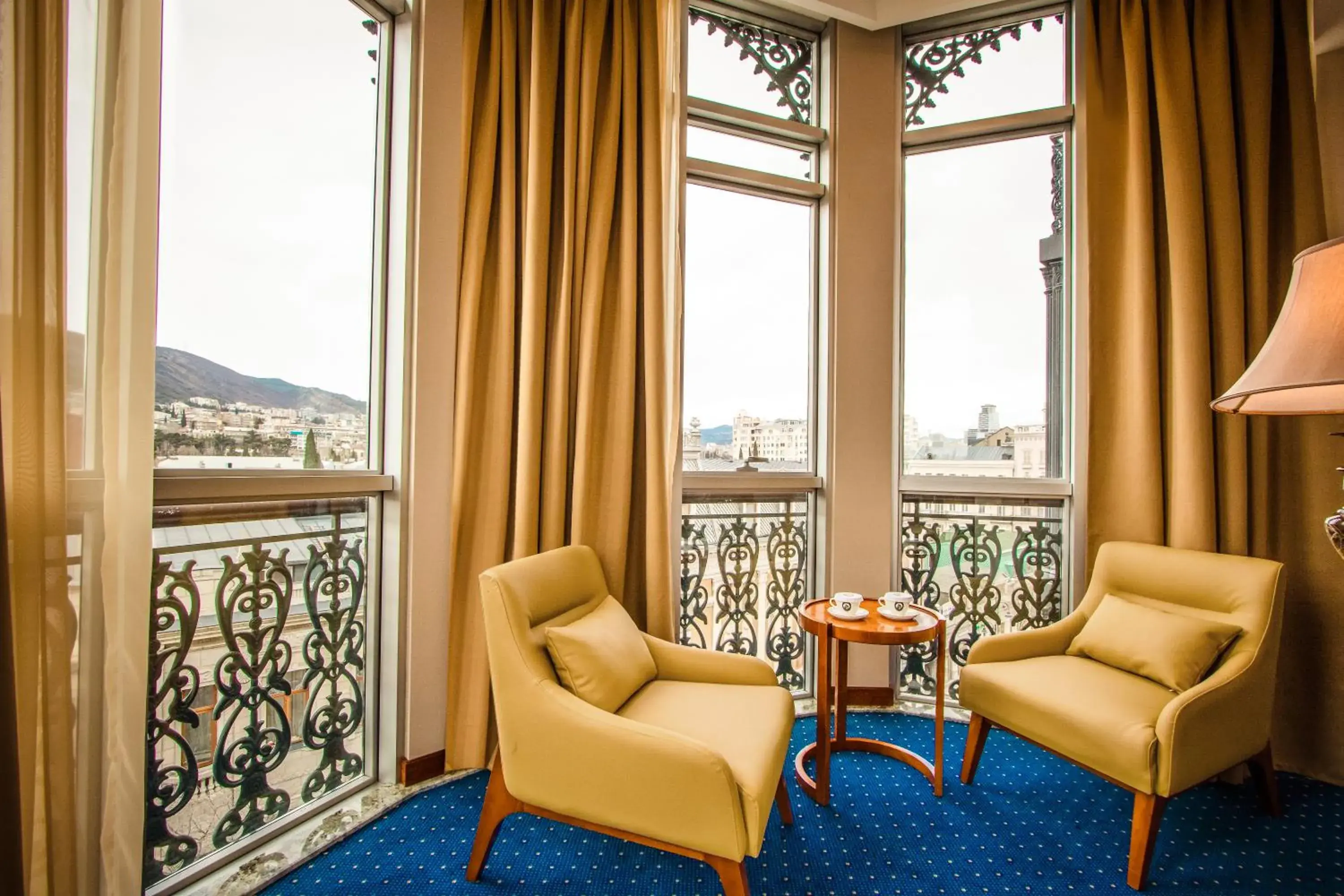 Living room, Seating Area in New Tiflis Hotel