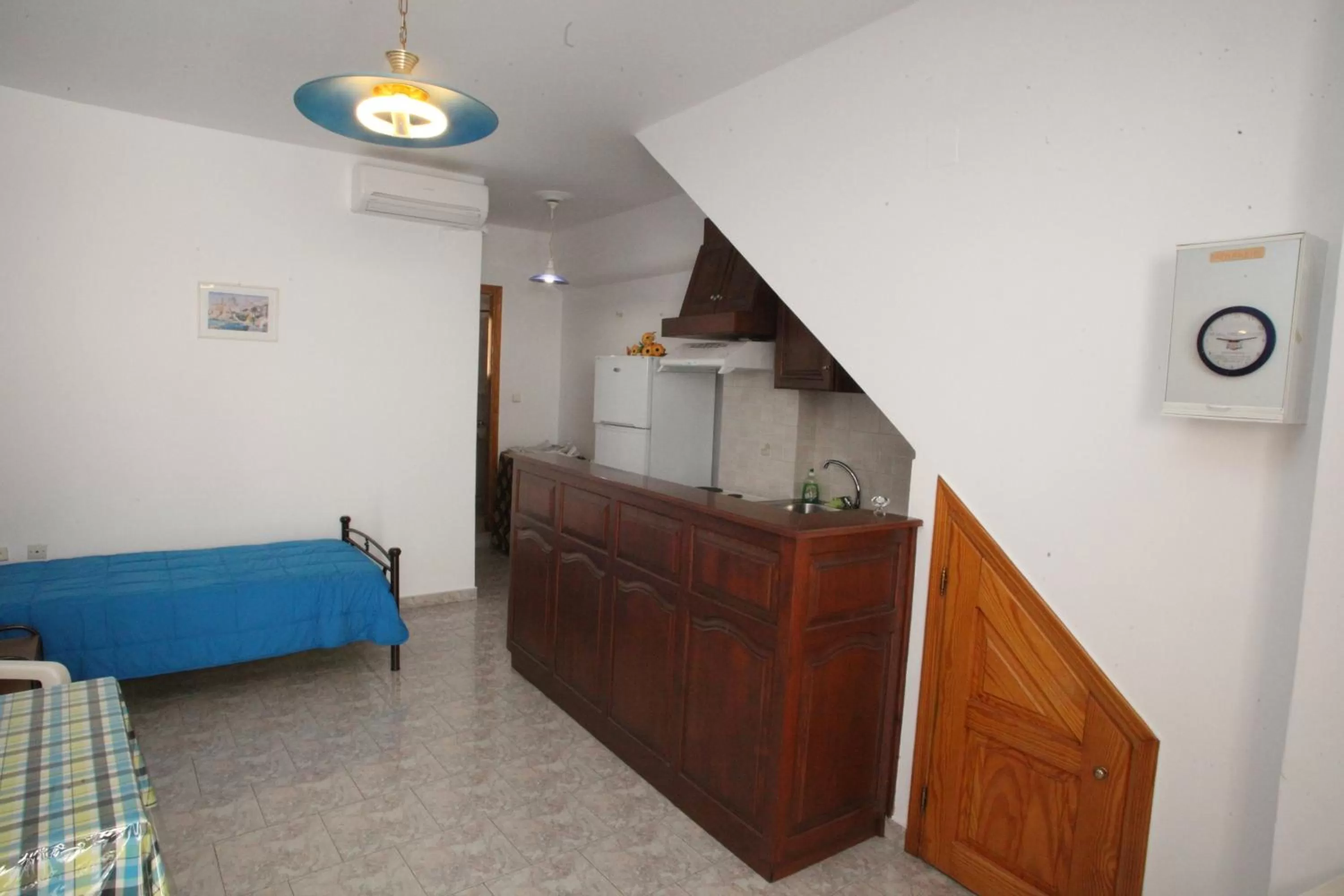 Kitchen or kitchenette, Bed in Afroditi Syros