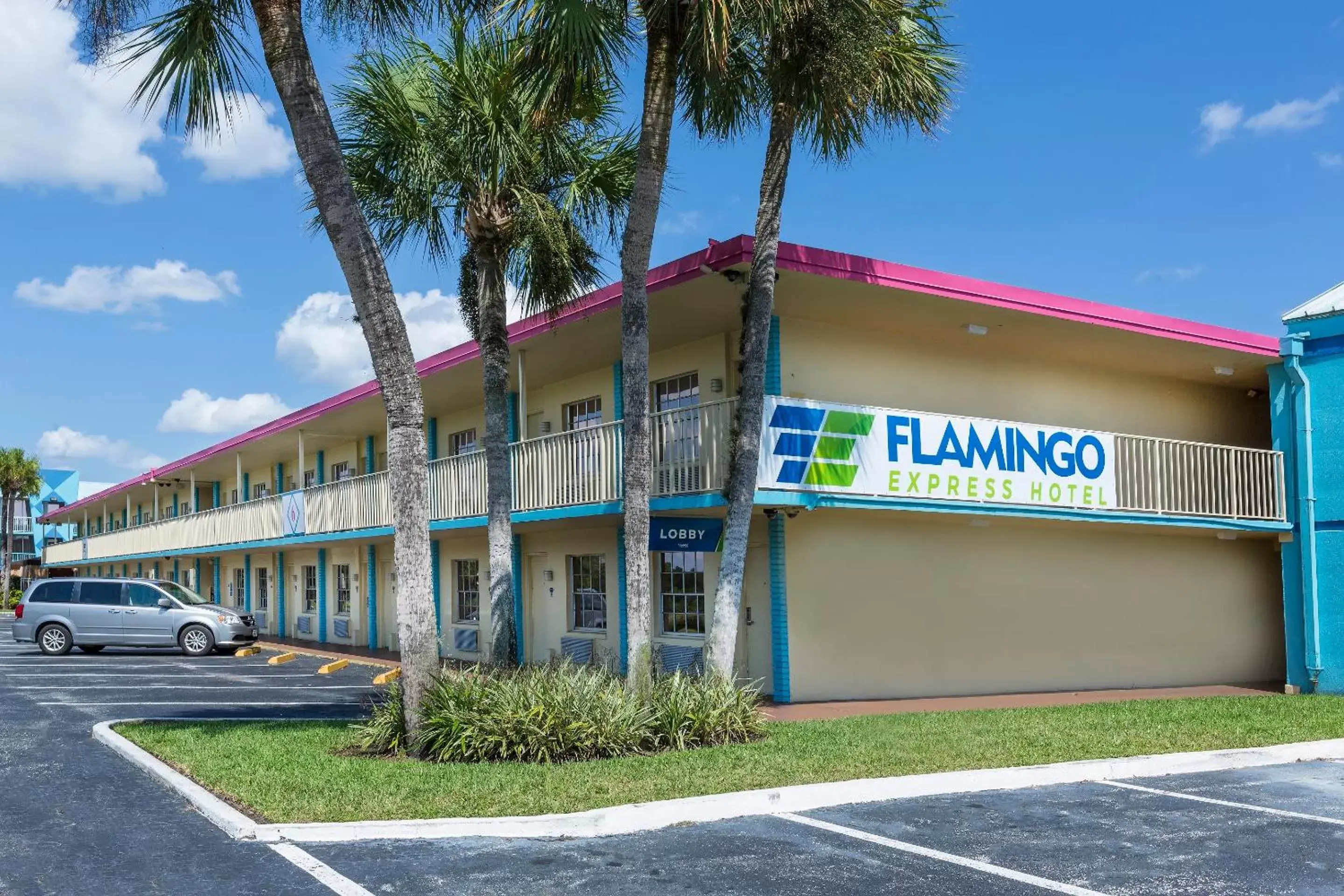 Facade/entrance in Flamingo Express Hotel