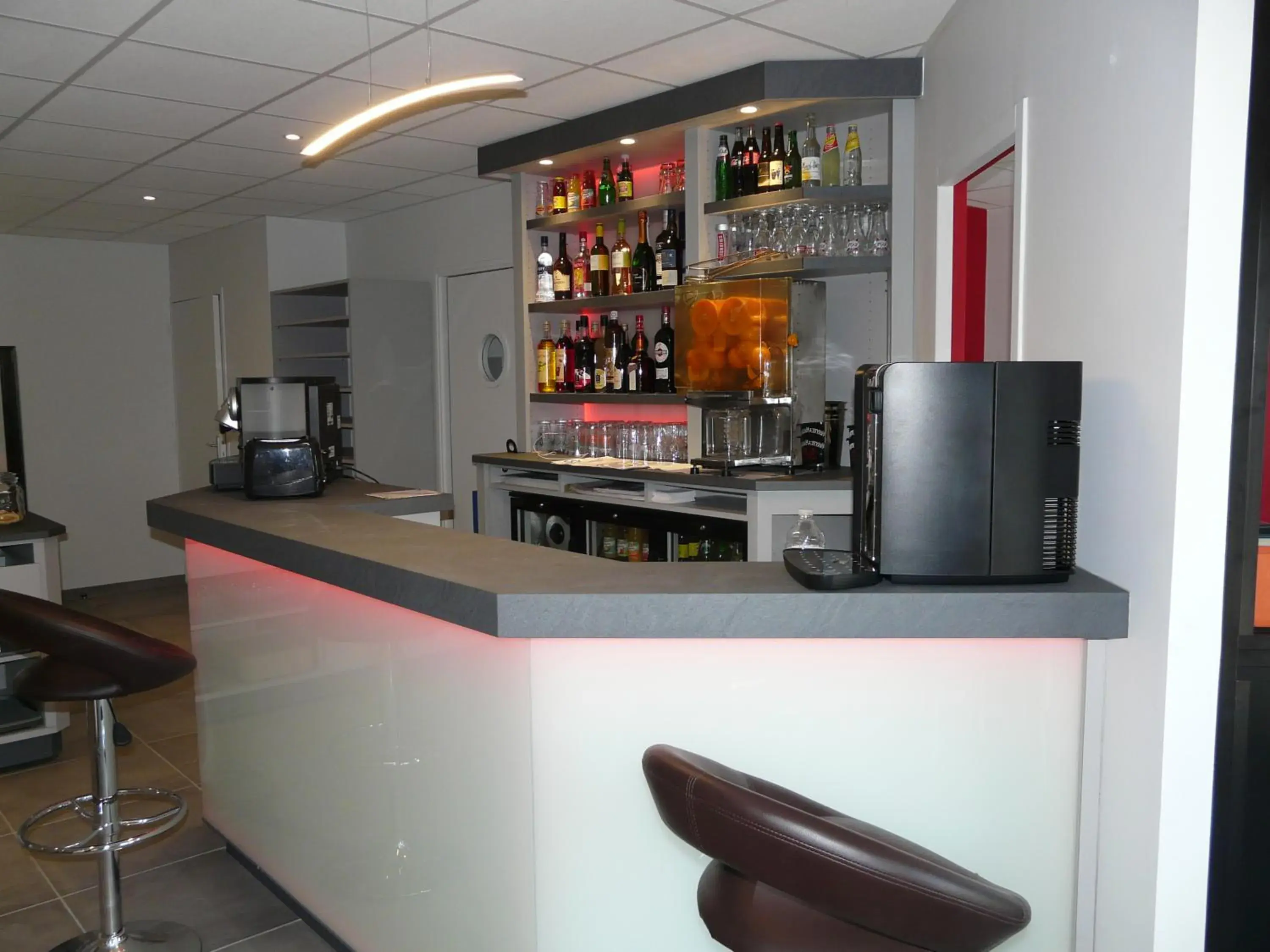 Lounge or bar, Lounge/Bar in Hôtel de la baie de Paimpol