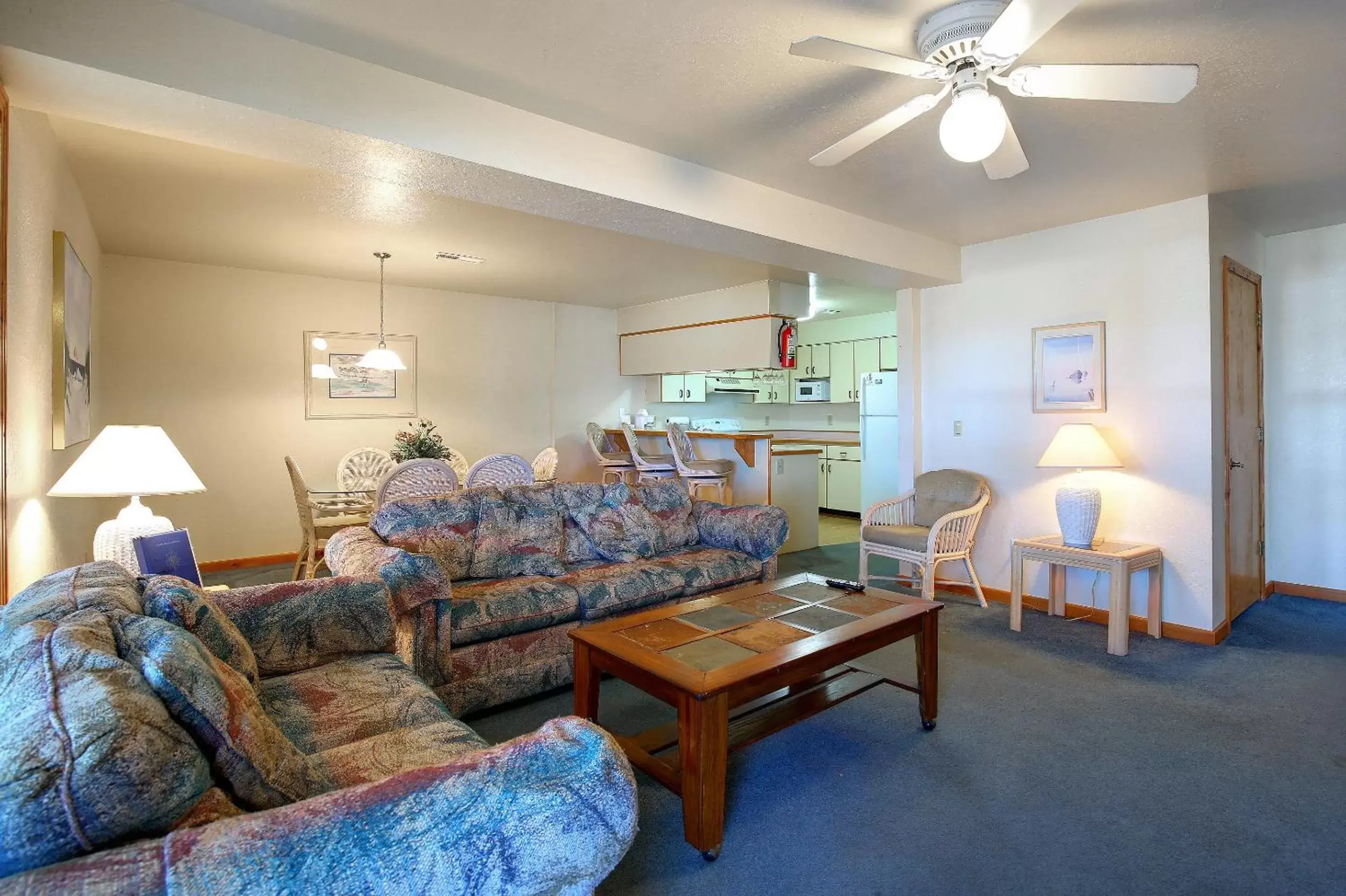 Kitchen or kitchenette, Seating Area in Barrier Island Station, a VRI resort