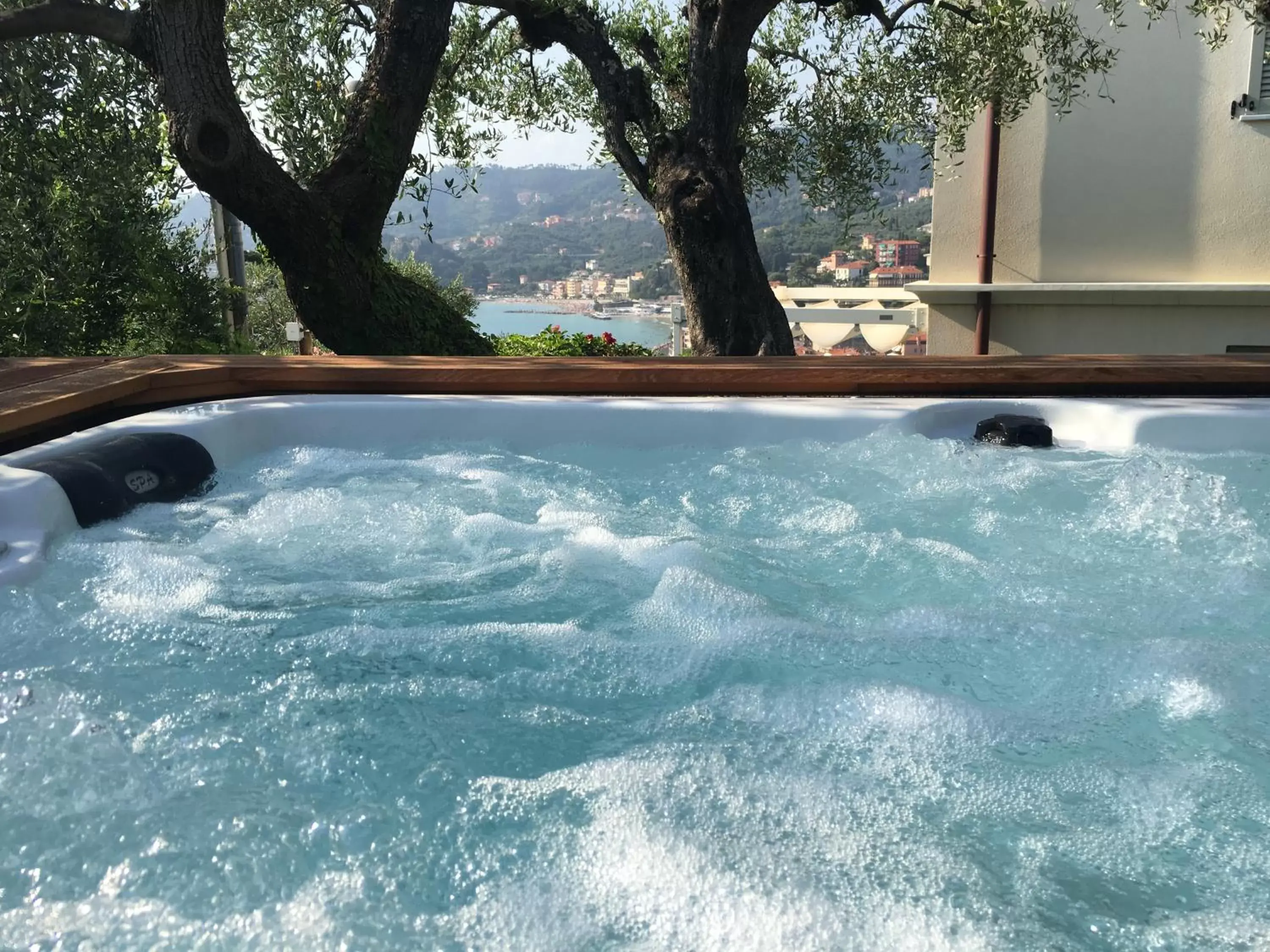 Hot Tub in Velamica Resort