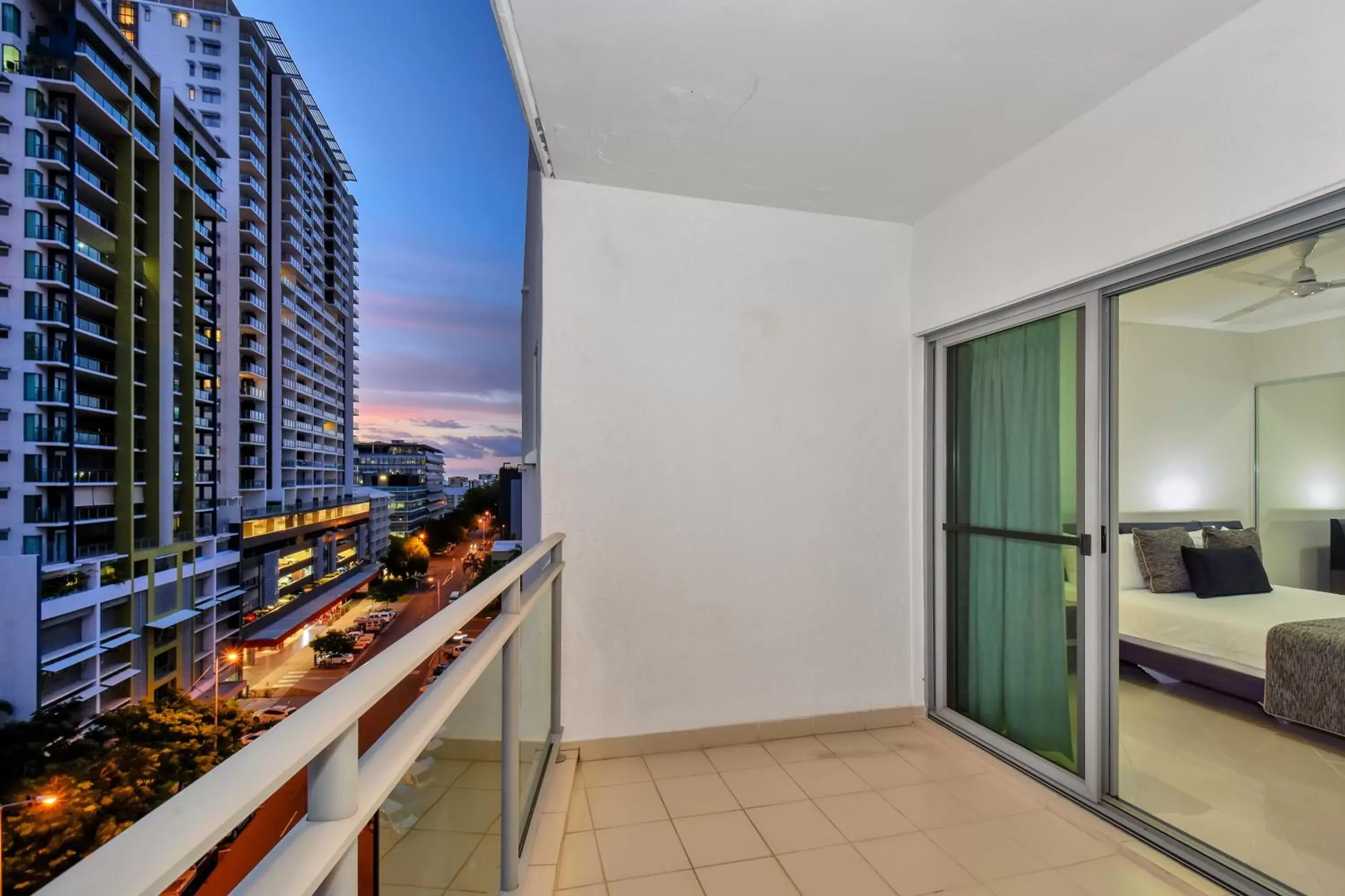 Balcony/Terrace in Argus Apartments Darwin