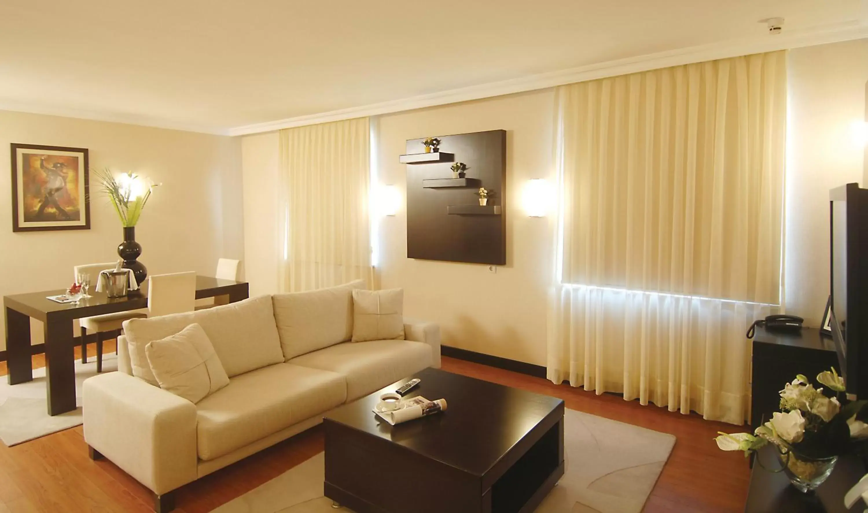TV and multimedia, Seating Area in Eresin Hotels Topkapi