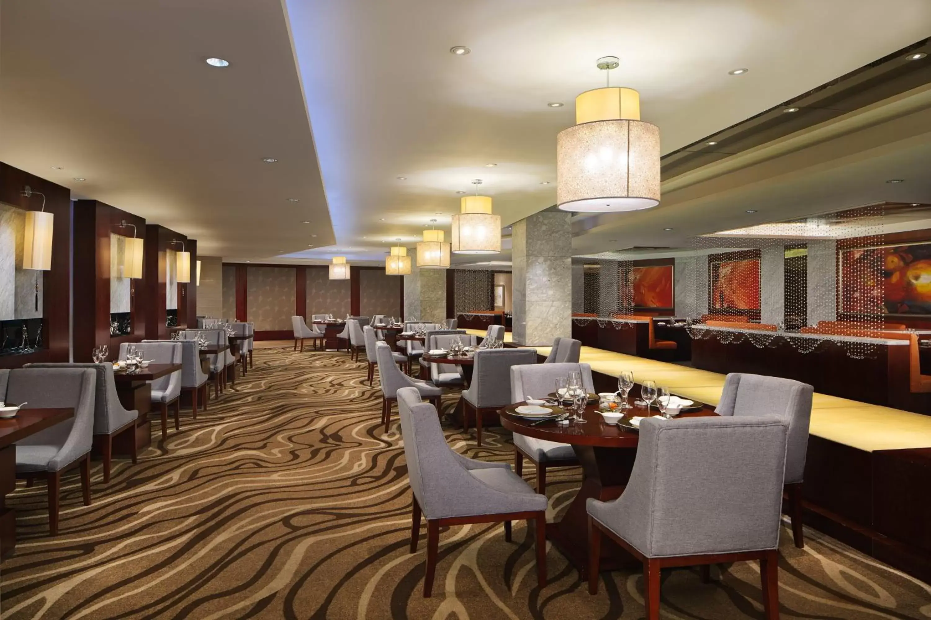 Restaurant/Places to Eat in Sheraton Yantai Golden Beach Resort