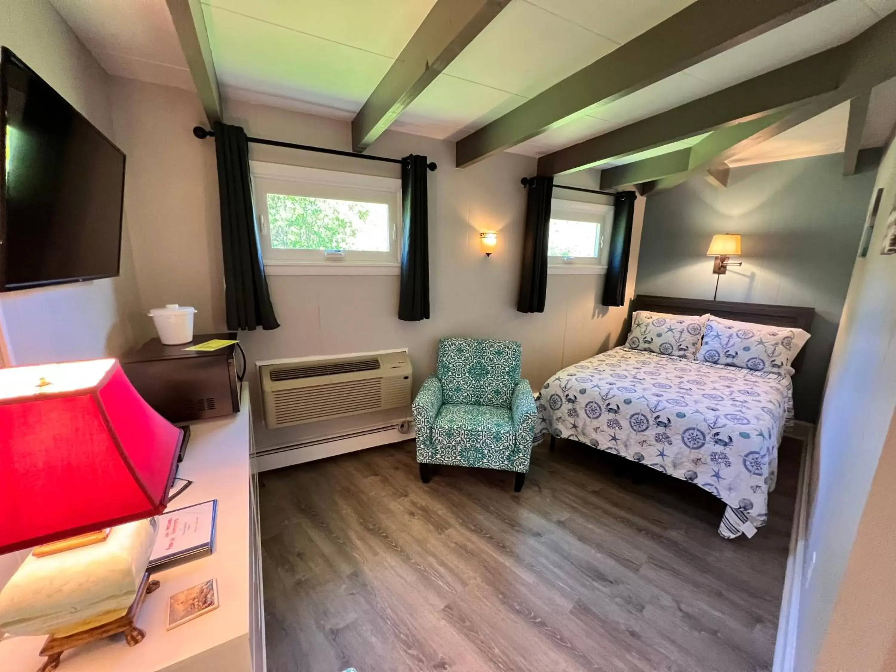 Bedroom, Bed in Claddagh Motel & Suites
