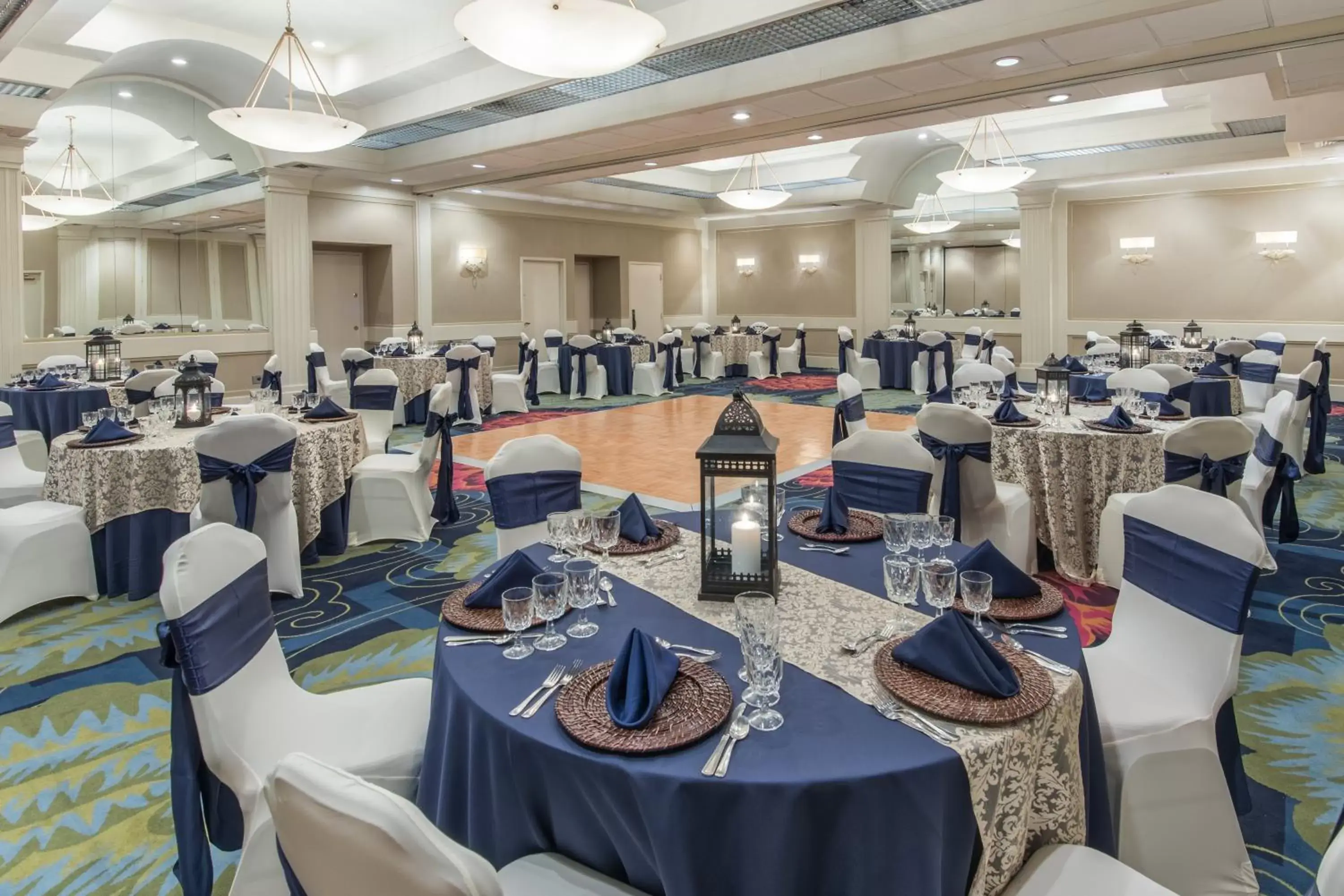 Meeting/conference room, Banquet Facilities in Crowne Plaza Hotel Virginia Beach-Norfolk, an IHG Hotel