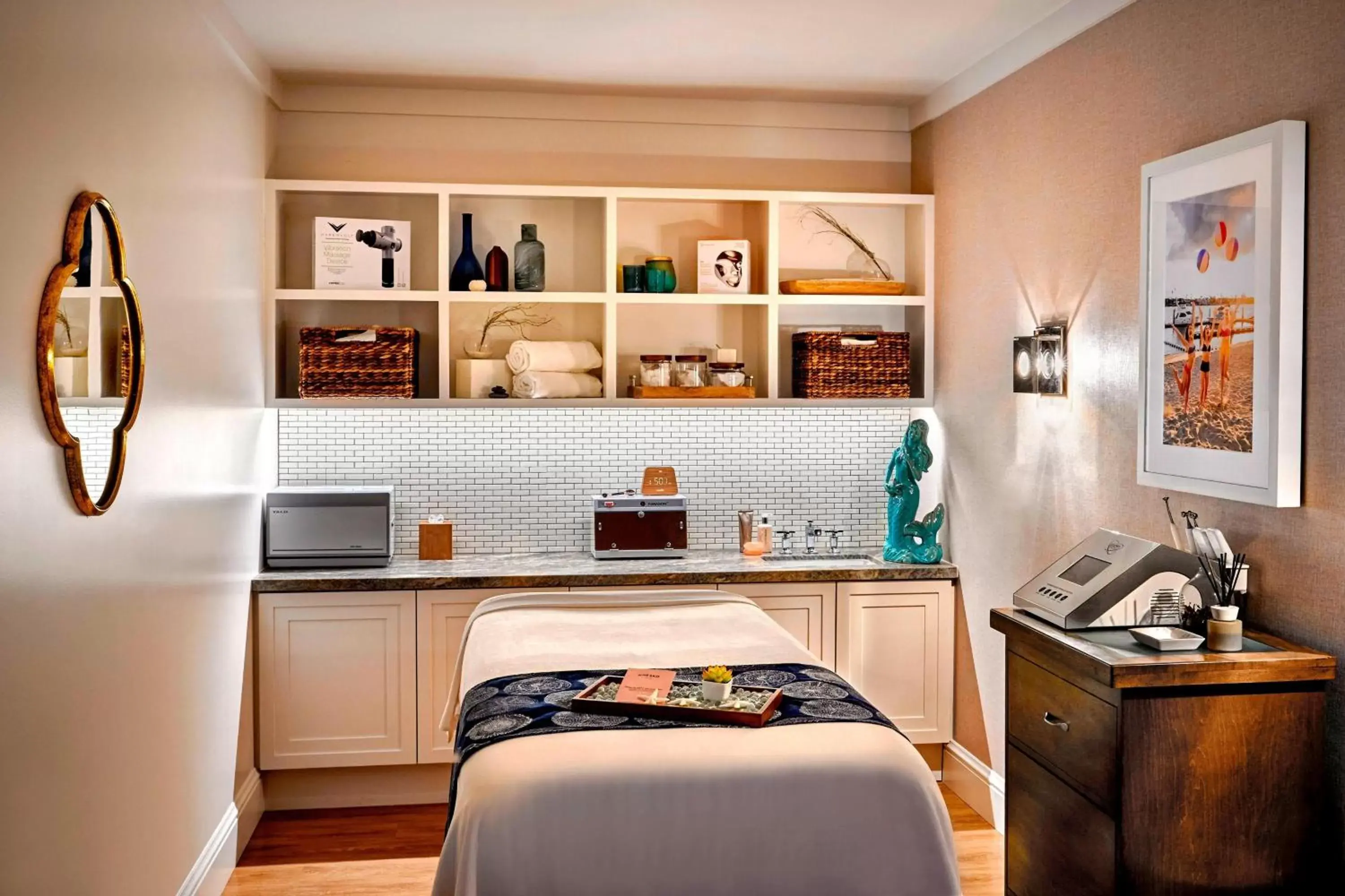 Spa and wellness centre/facilities, Kitchen/Kitchenette in Lido House, Autograph Collection