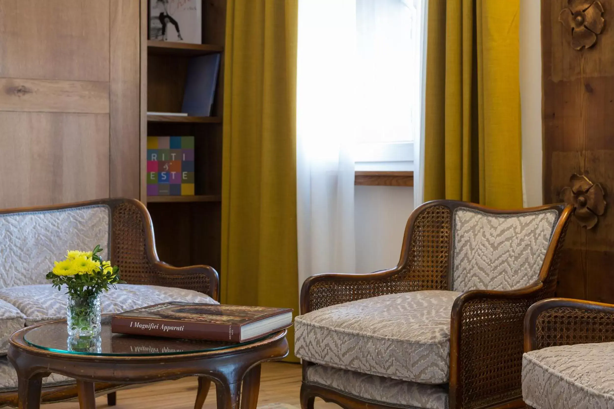 Living room in Duca D'Aosta Hotel Living room in Duca D'Aosta Hotel