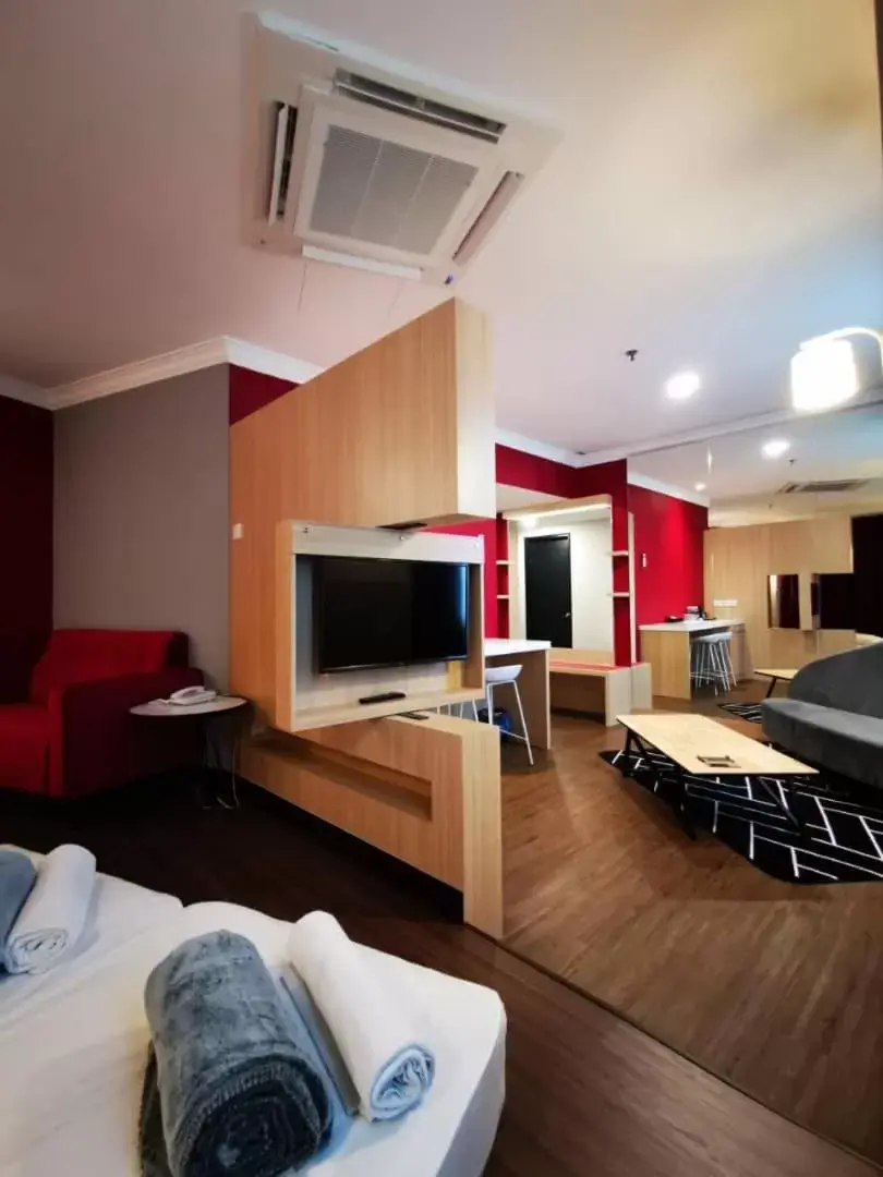 TV/Entertainment Center in Regalodge Hotel Ipoh