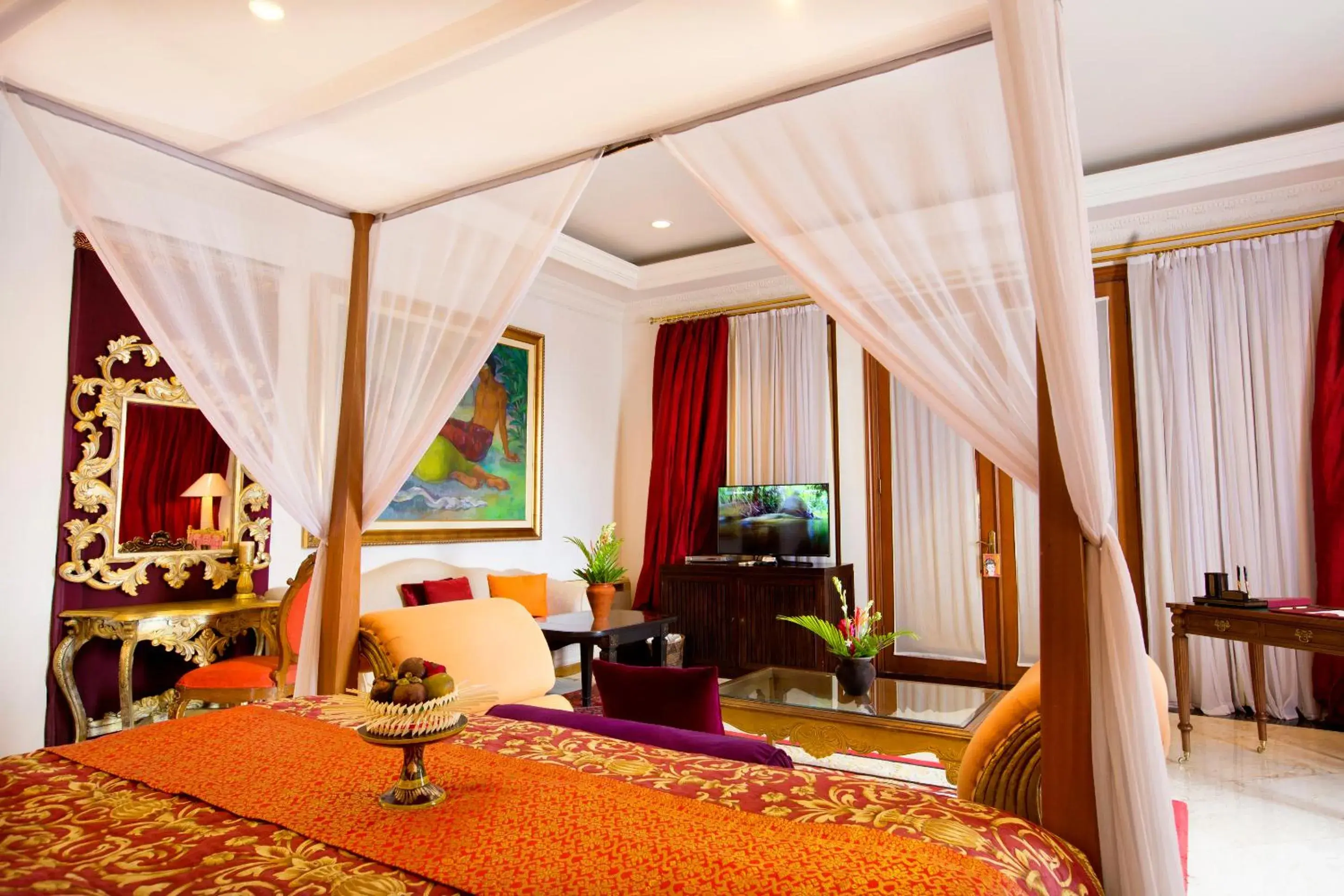 Bedroom in The Mansion Resort Hotel & Spa