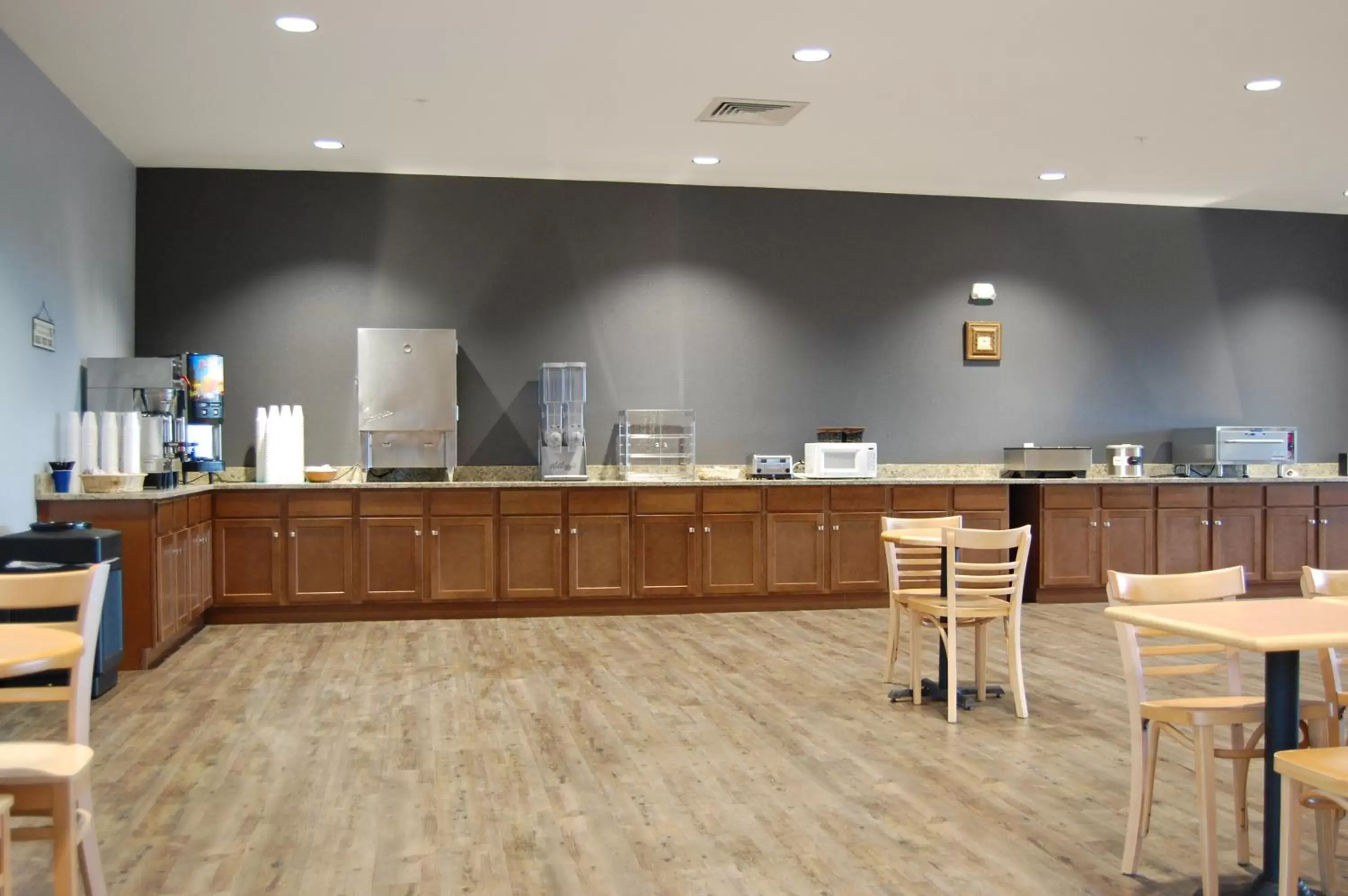 Restaurant/places to eat in Vacation Lodge Restaurant/places to eat in Vacation Lodge