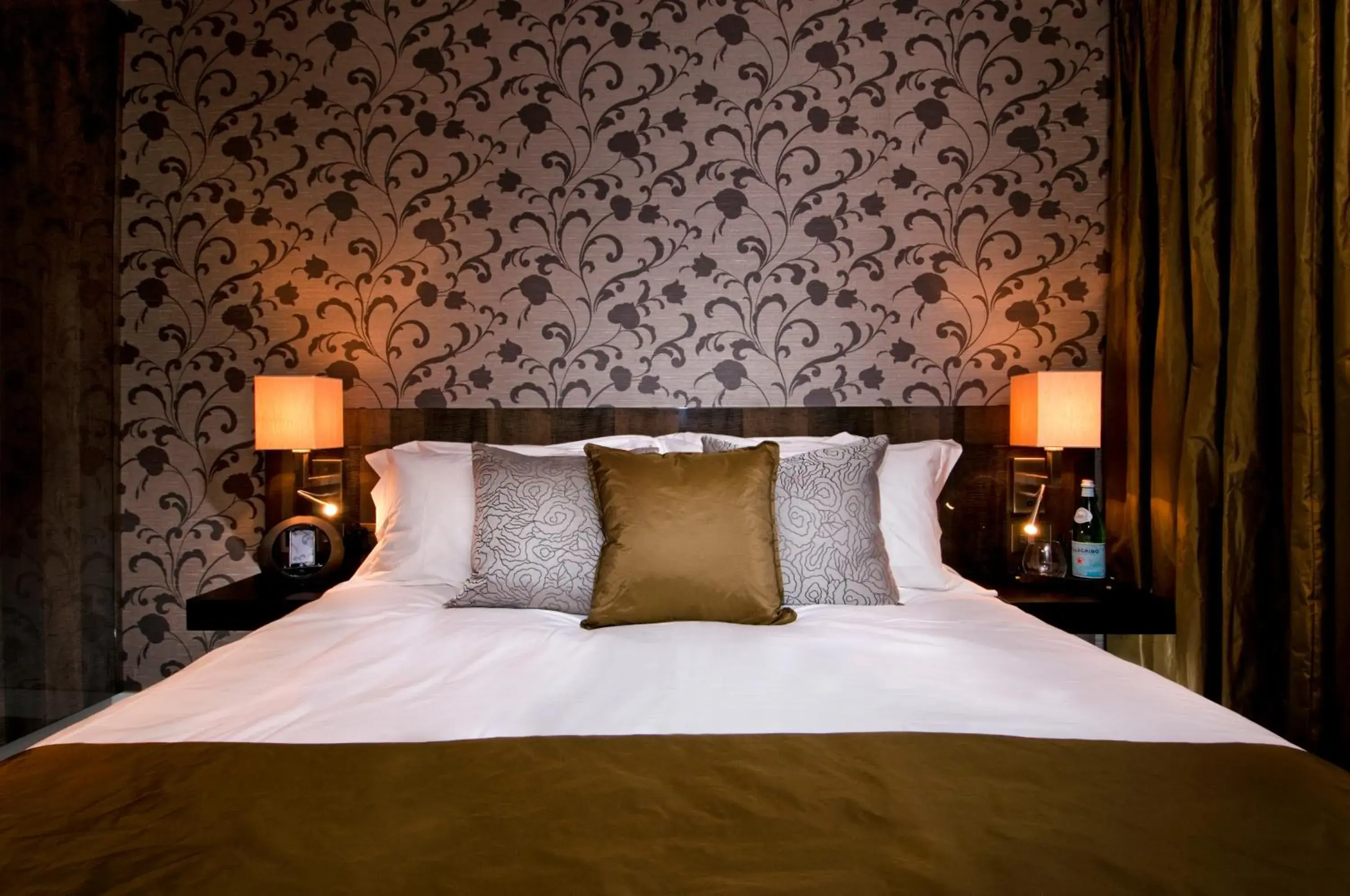 Bed in The Hide London