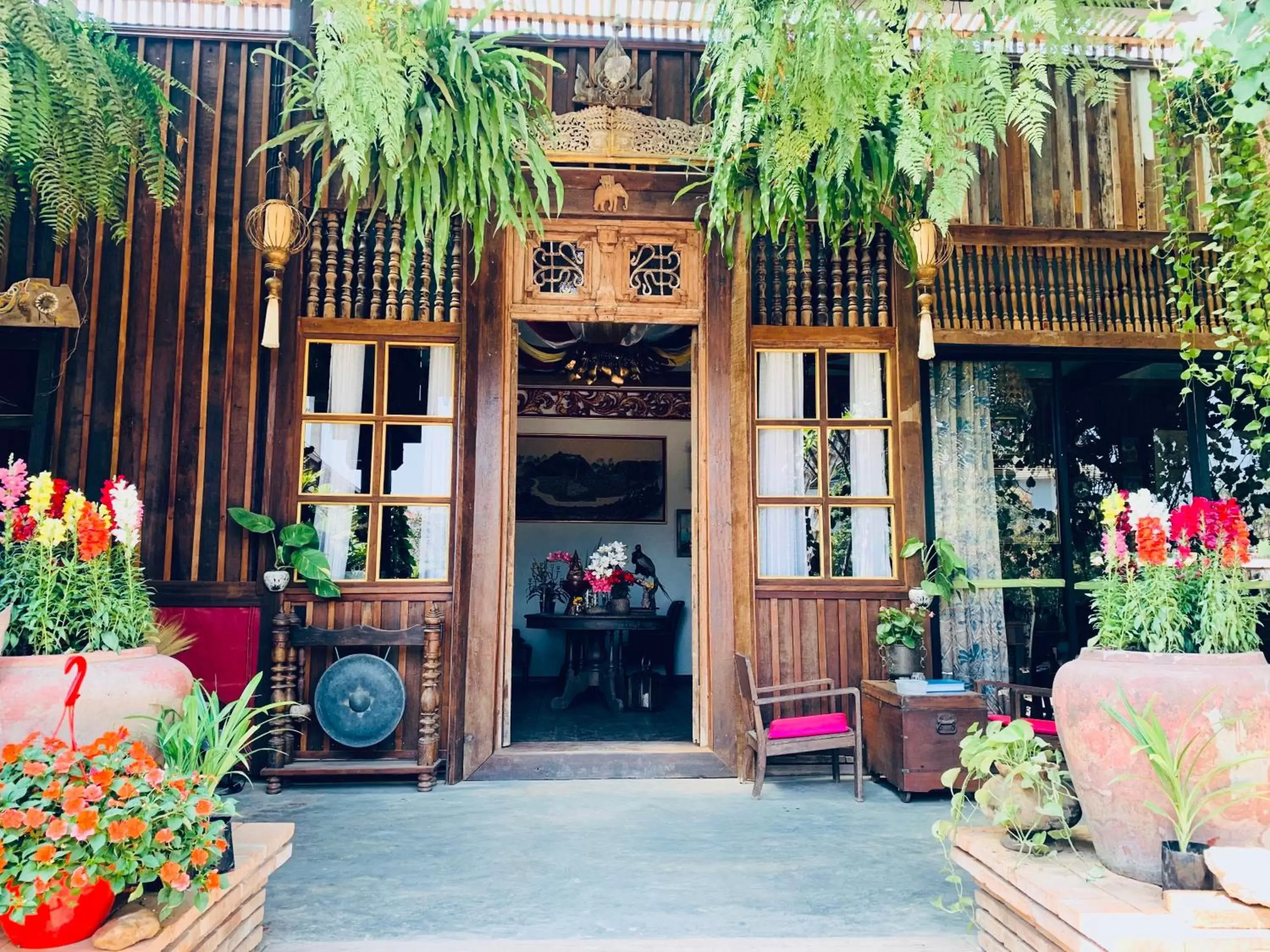 Restaurant/places to eat in Hongkhao Village