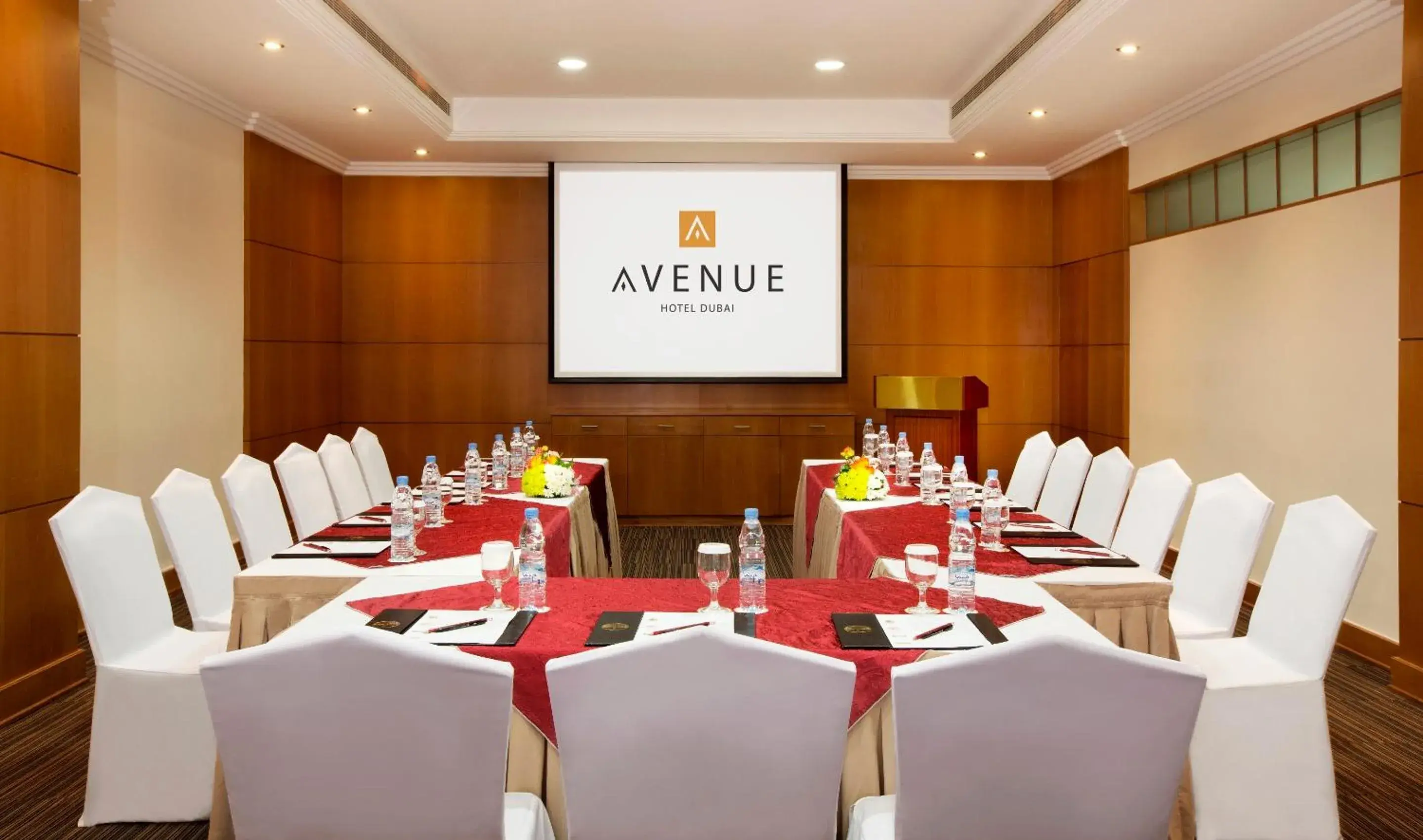 Business facilities in Avenue Hotel Dubai