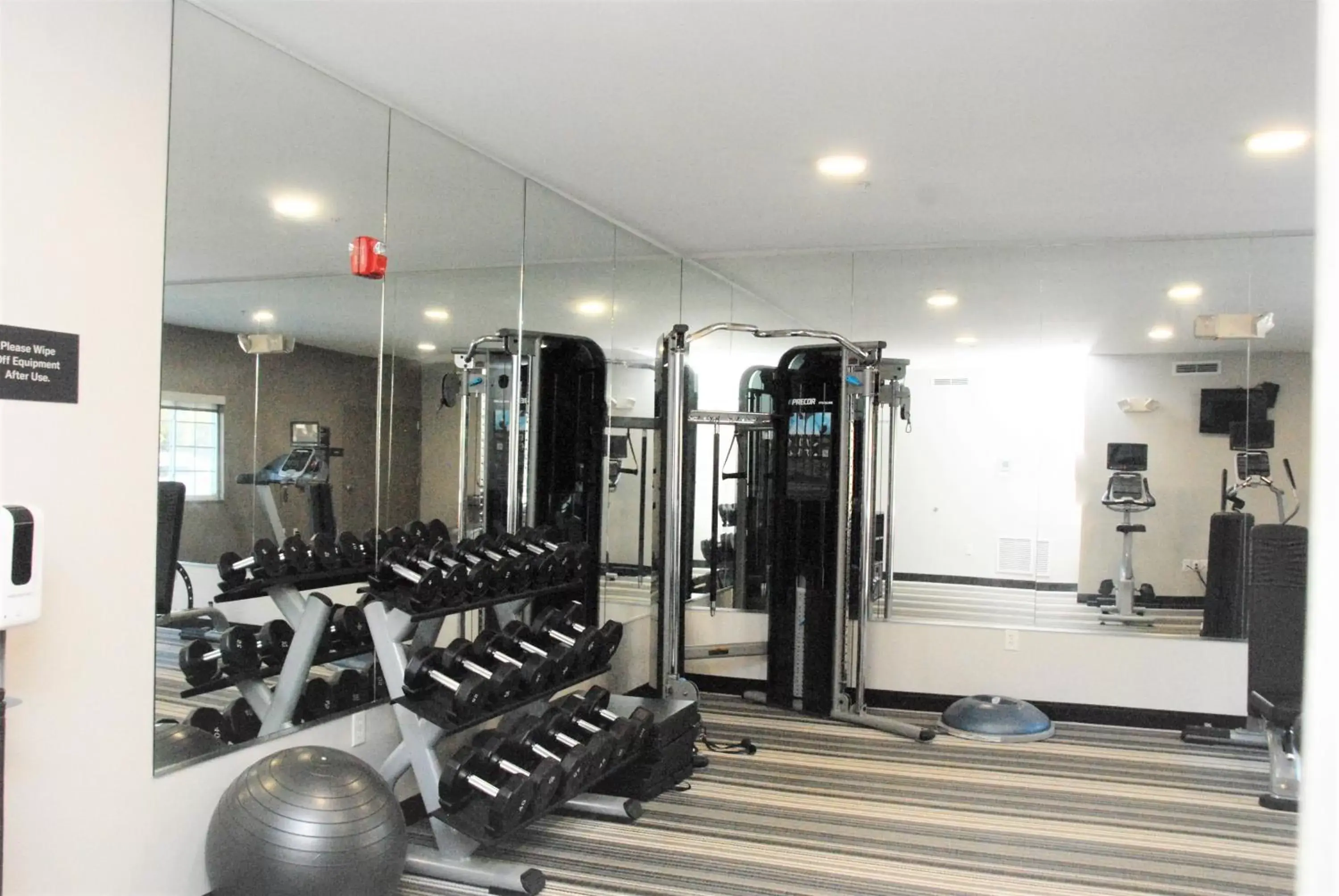 Fitness centre/facilities, Fitness Center/Facilities in Candlewood Suites Tallahassee, an IHG Hotel