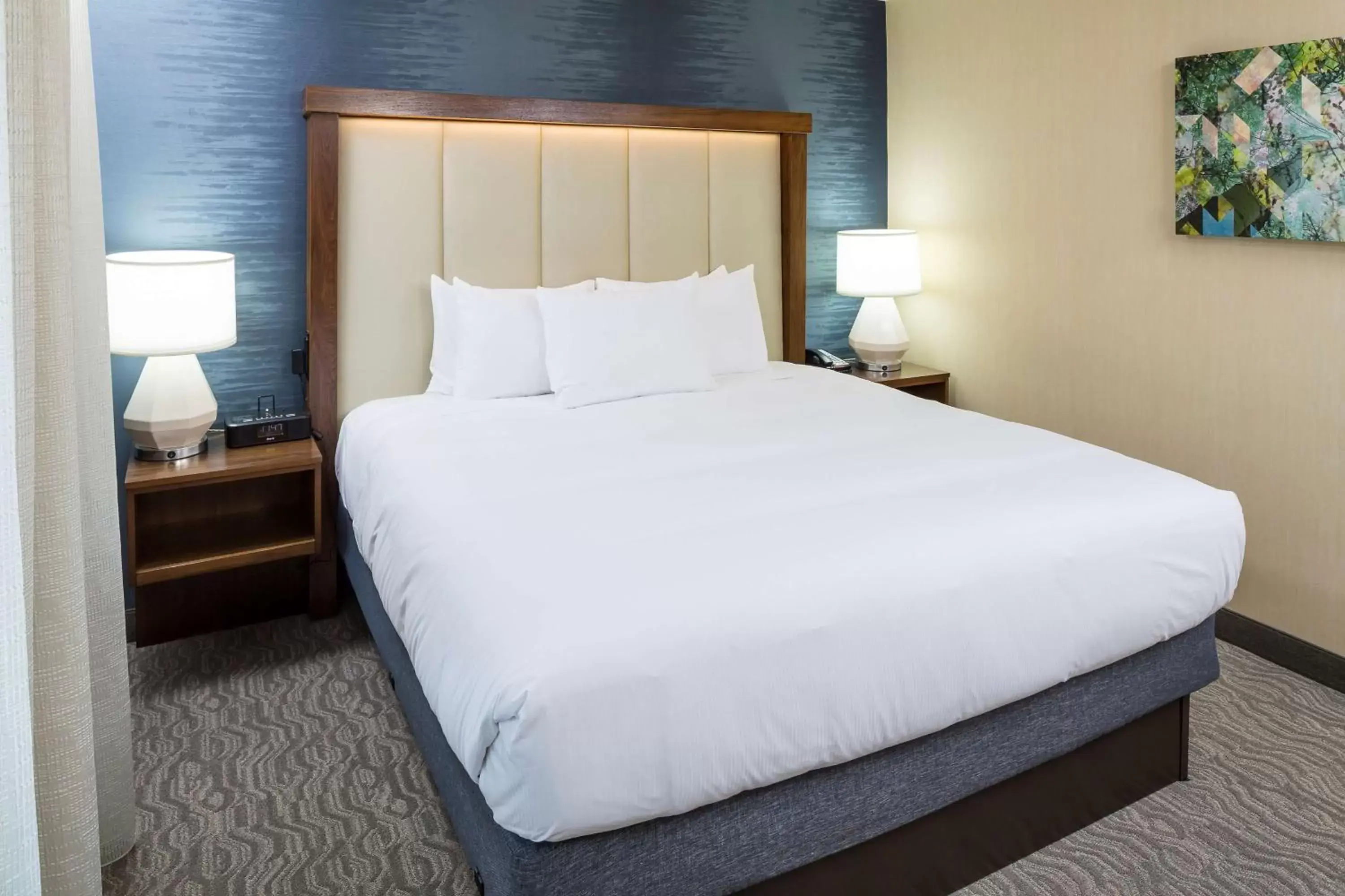 Bed in DoubleTree by Hilton Boston-Andover
