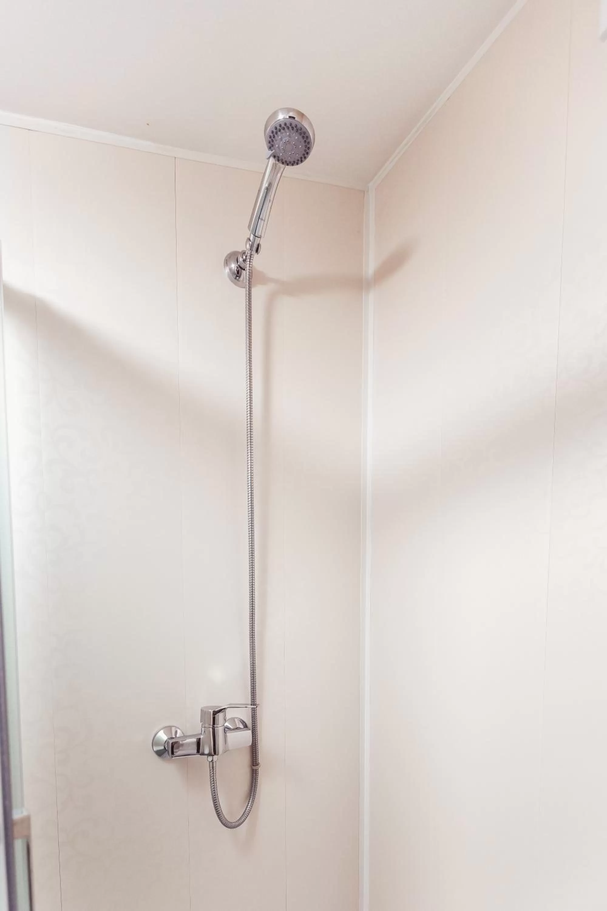 Shower in Apartments near Deribasovskaya