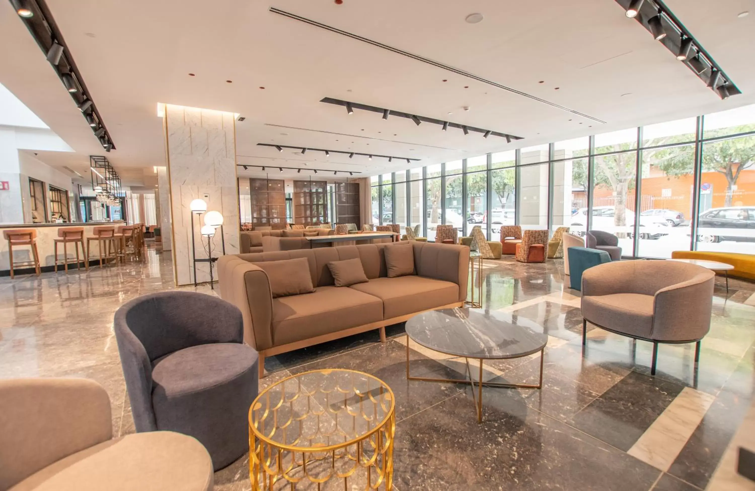 Lobby or reception, Lounge/Bar in Hotel Giralda Center