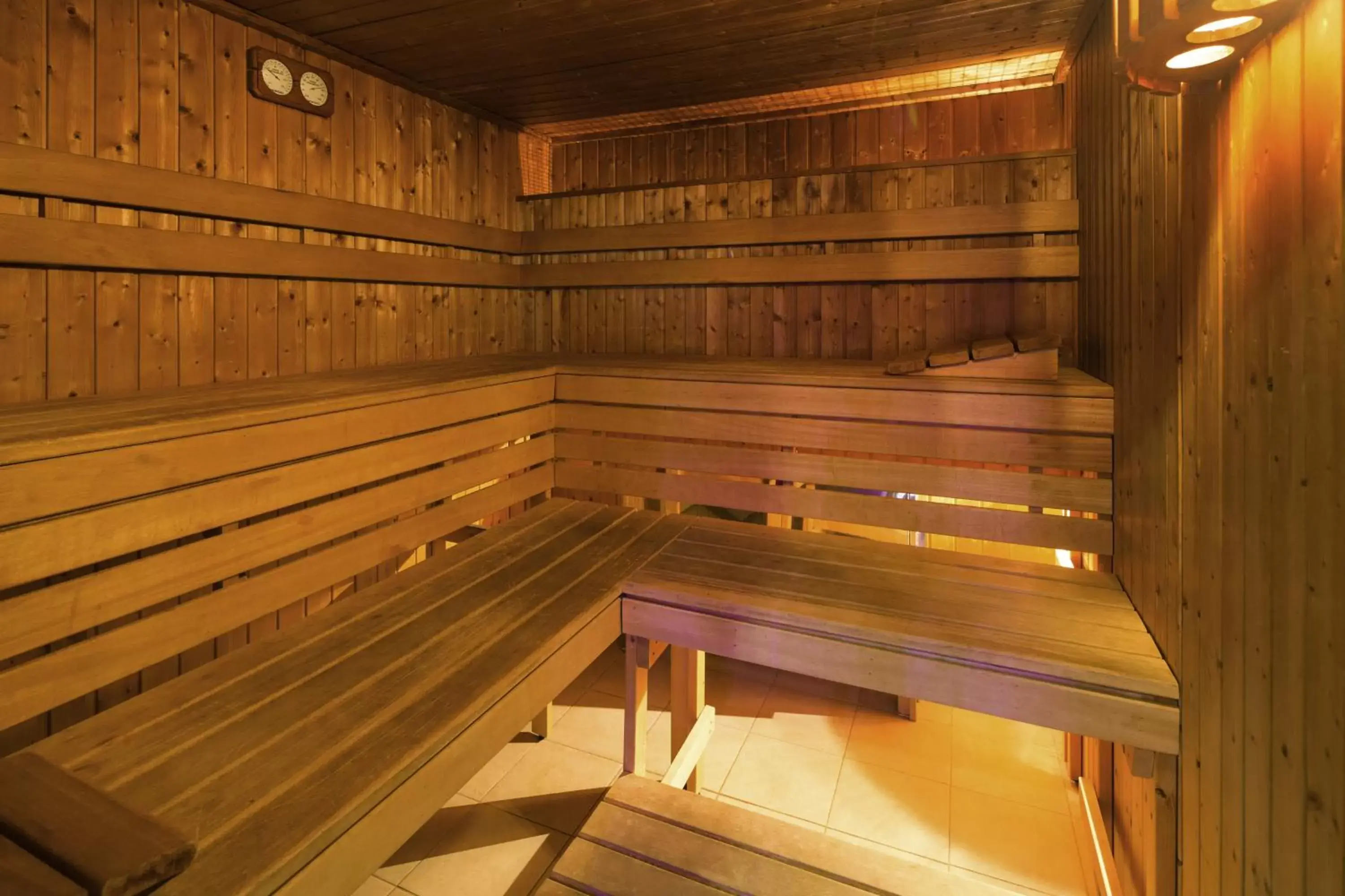 Sauna in Novotel London Bridge